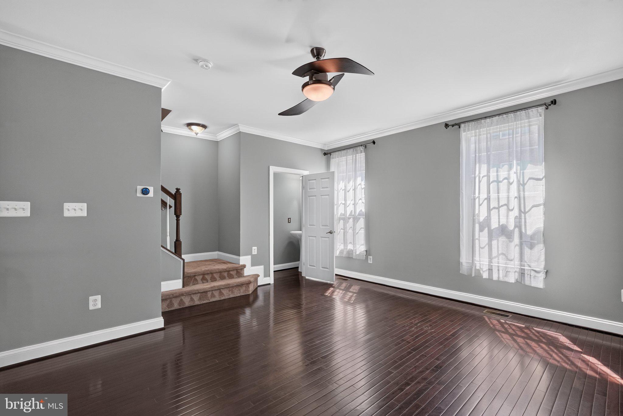 1506 PIN OAK COURT