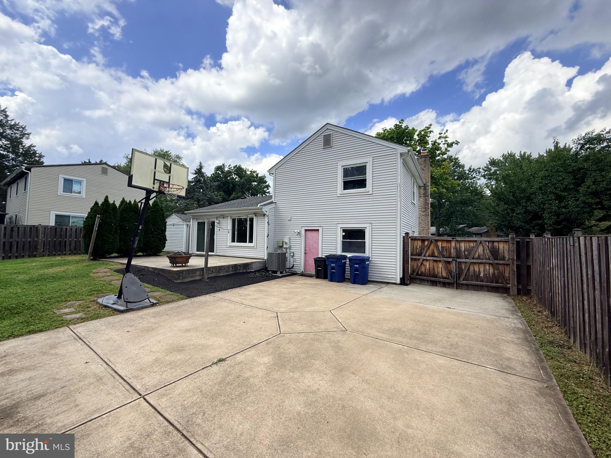 507 ALABAMA DRIVE