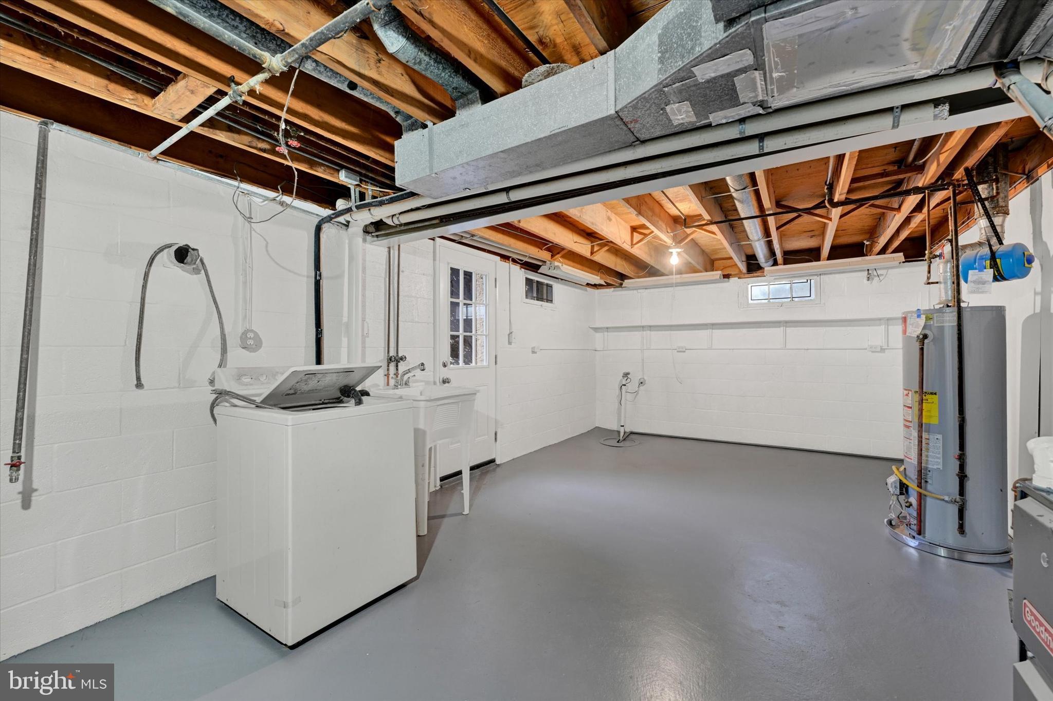 HARFORD HILLS - Residential