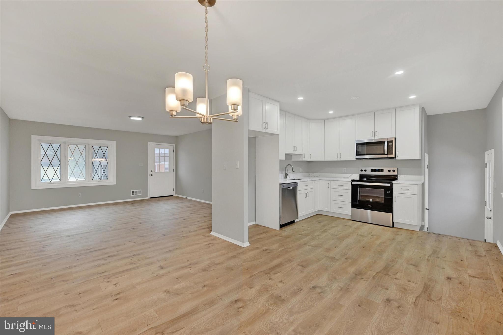 HARFORD HILLS - Residential