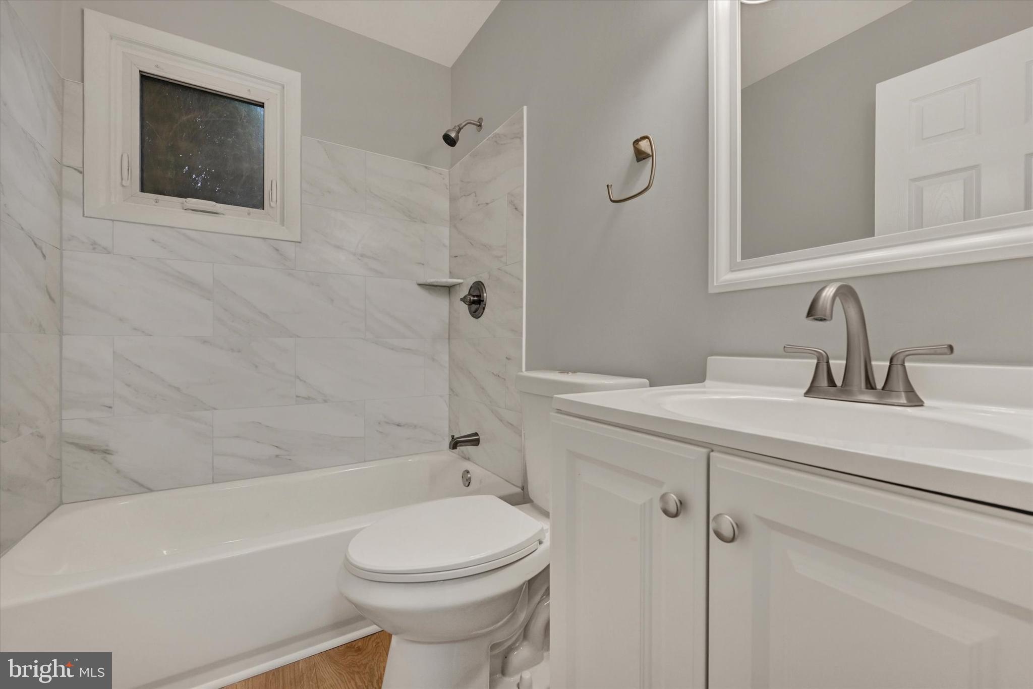 HARFORD HILLS - Residential