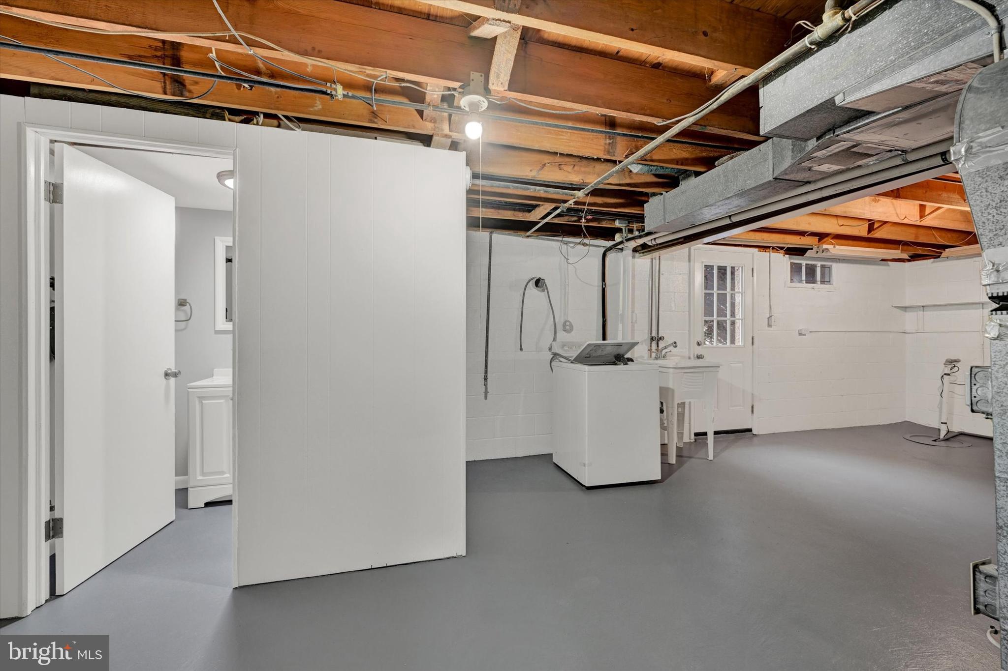 HARFORD HILLS - Residential