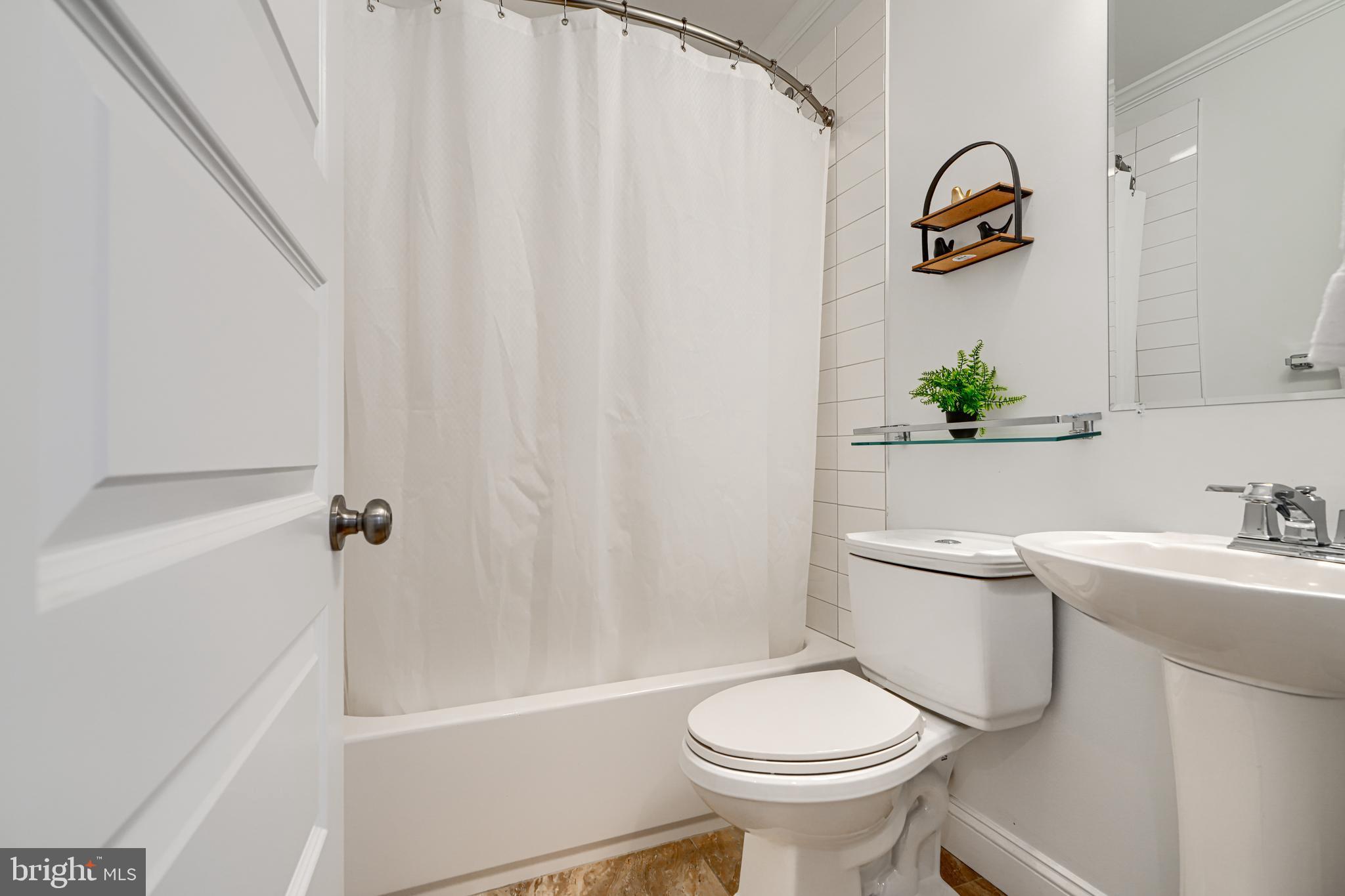 UPPER FELLS POINT - Residential