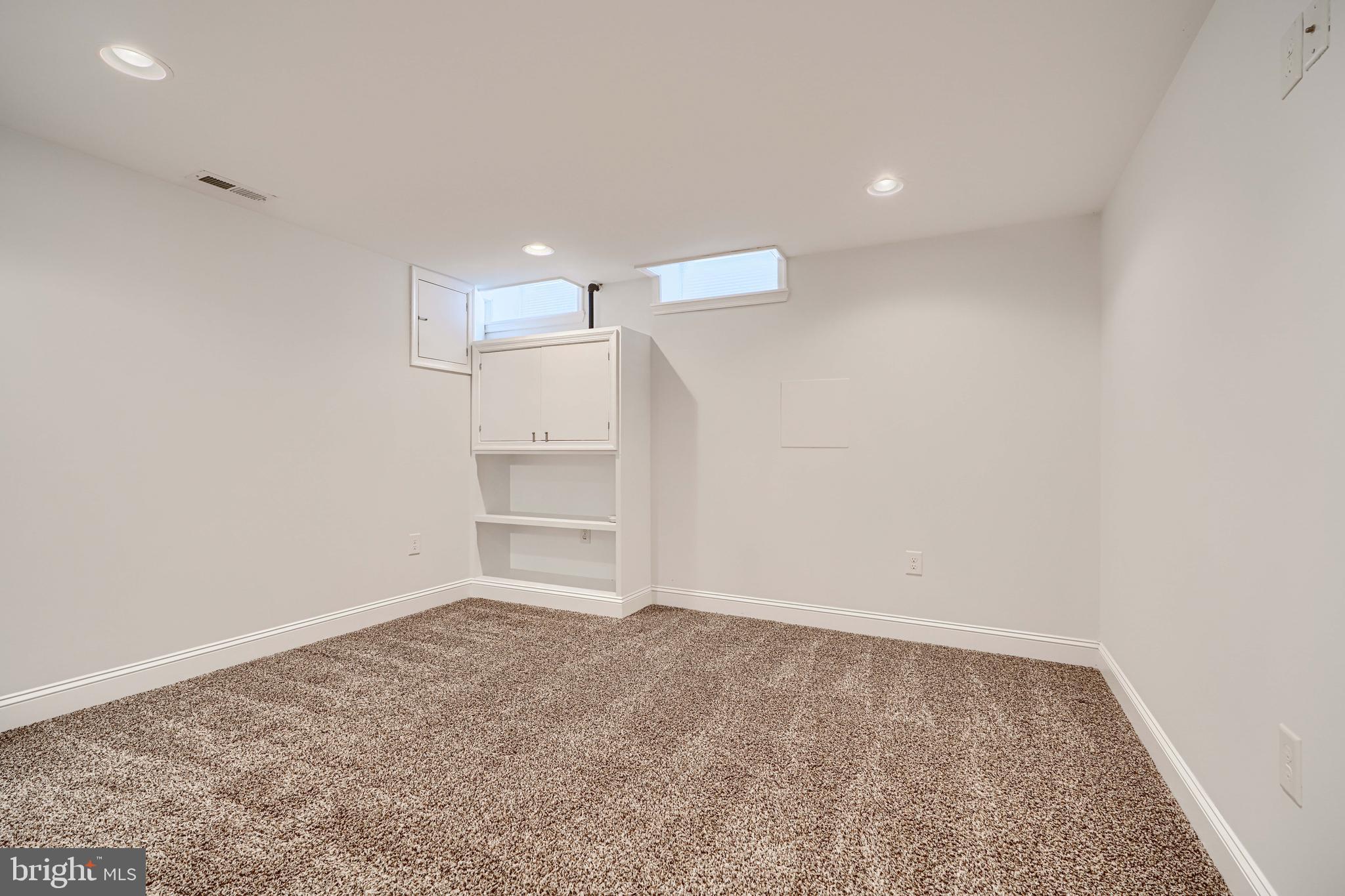 UPPER FELLS POINT - Residential