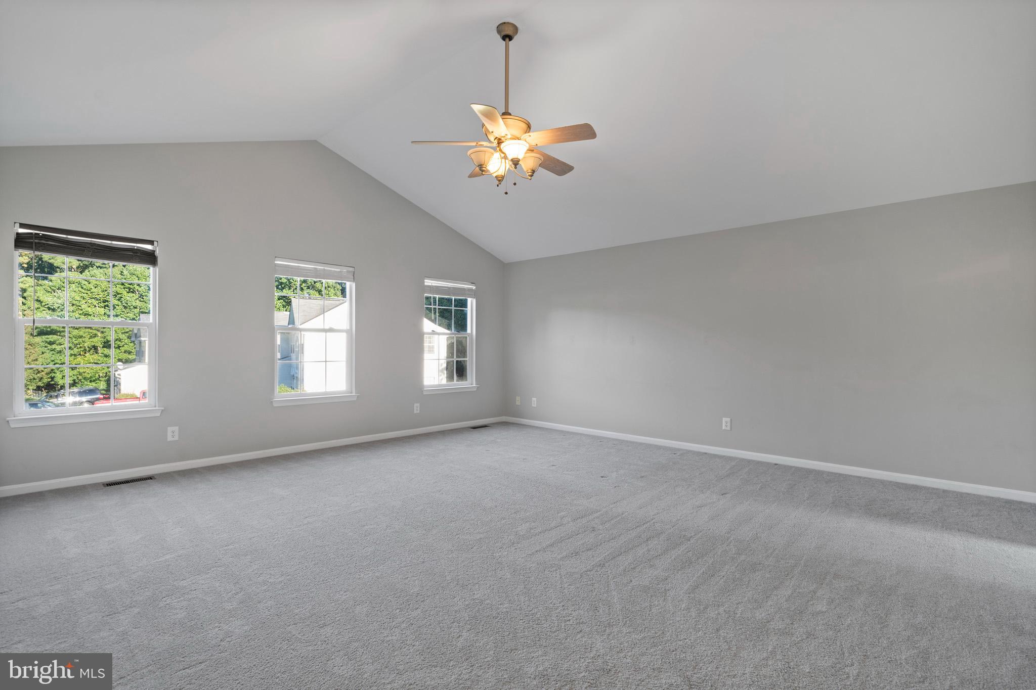 SOUTHWOODS - Residential