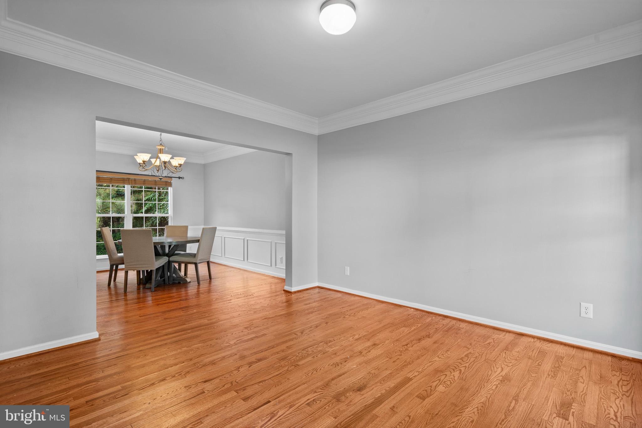 SOUTHWOODS - Residential