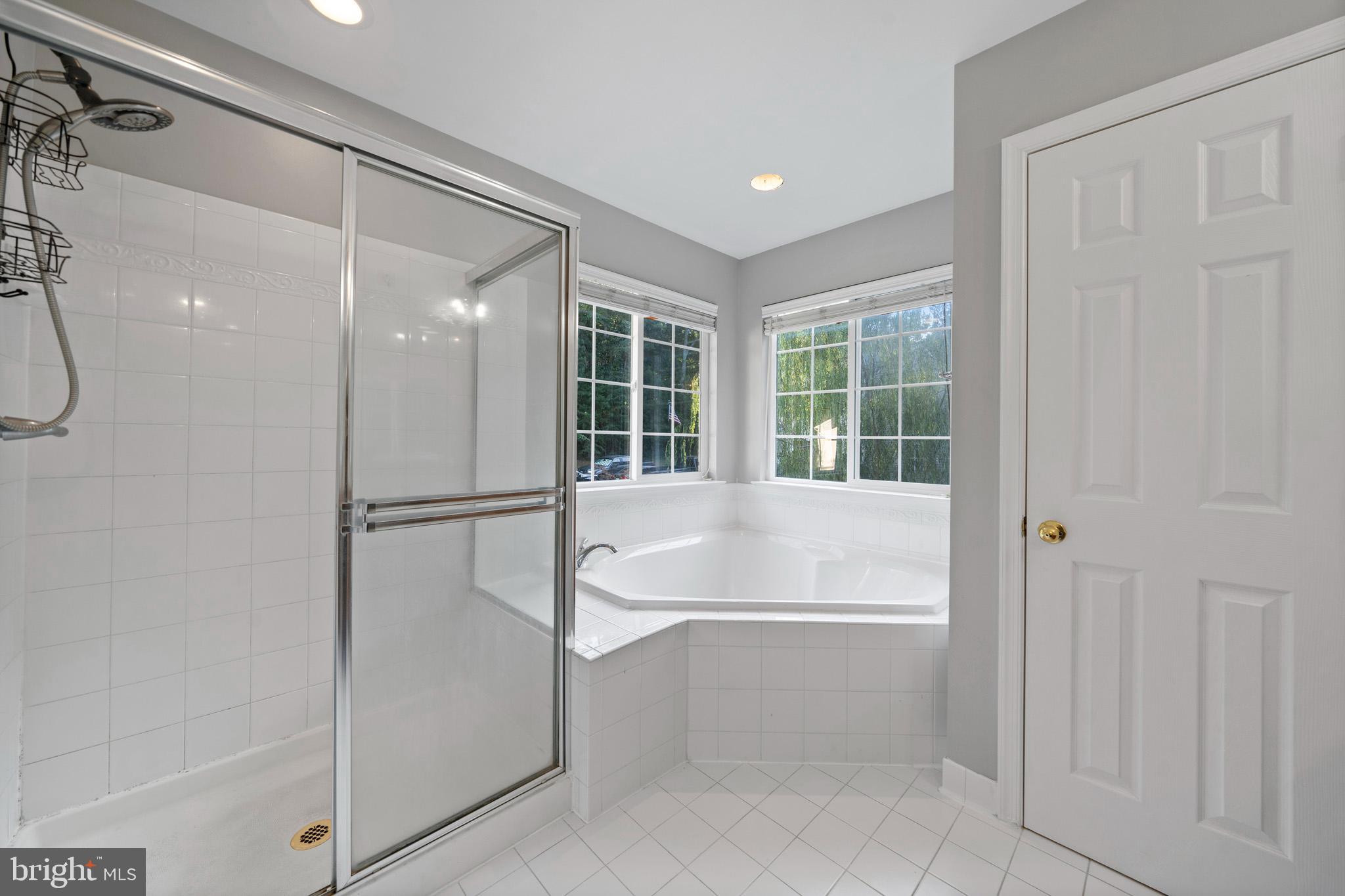 SOUTHWOODS - Residential