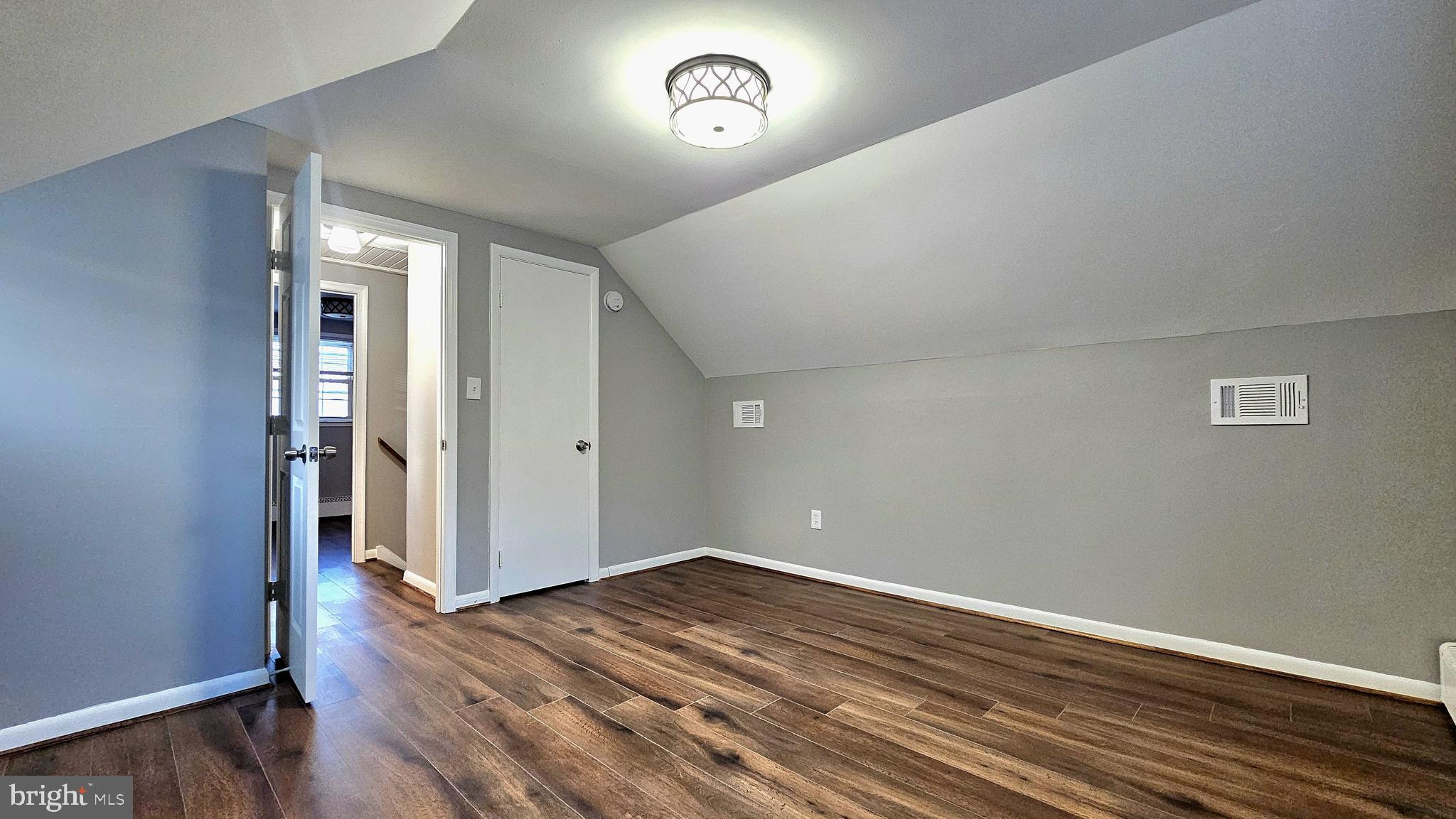 MARUMSCO VILLAGE - Residential Lease