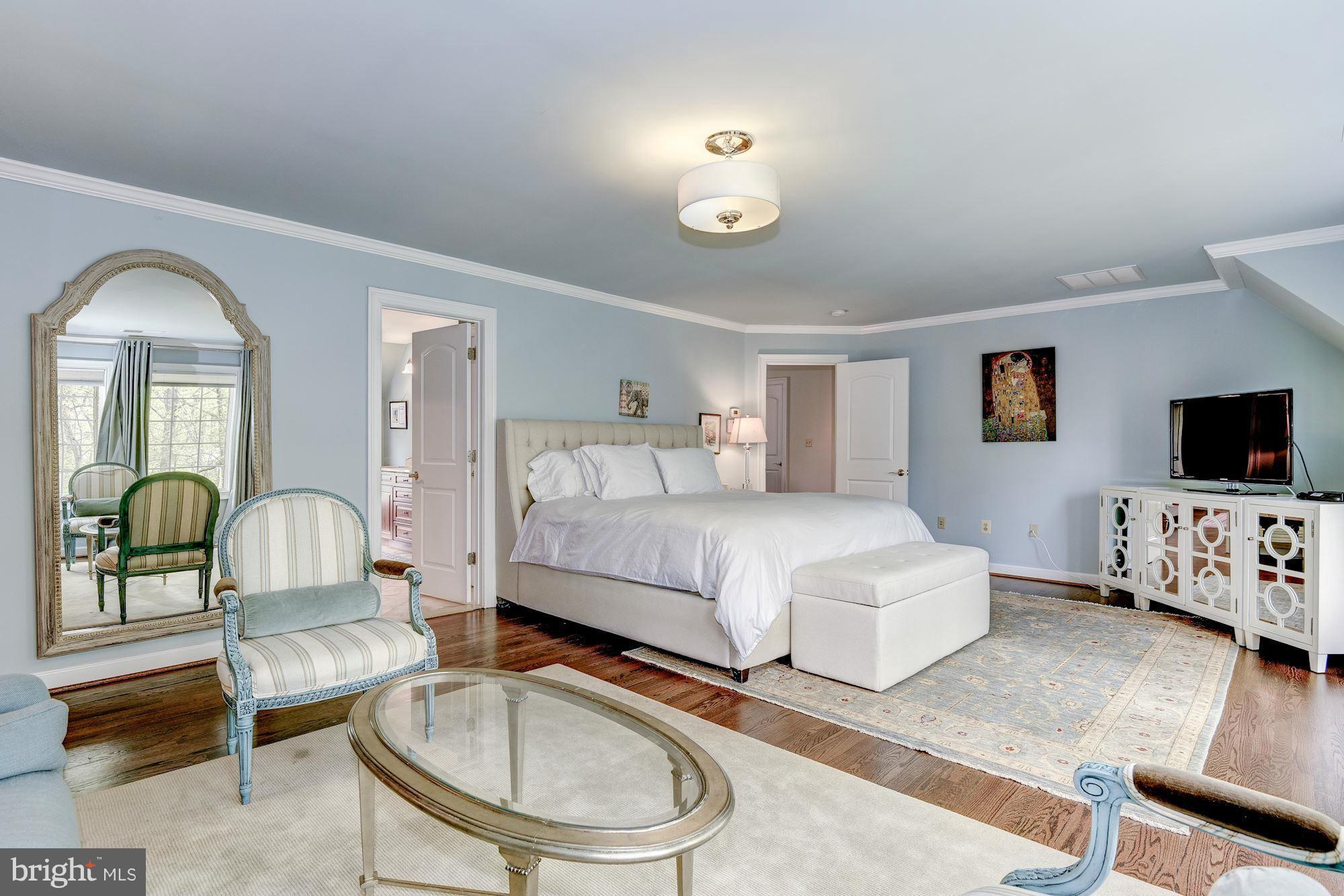 LANGLEY FOREST - Residential