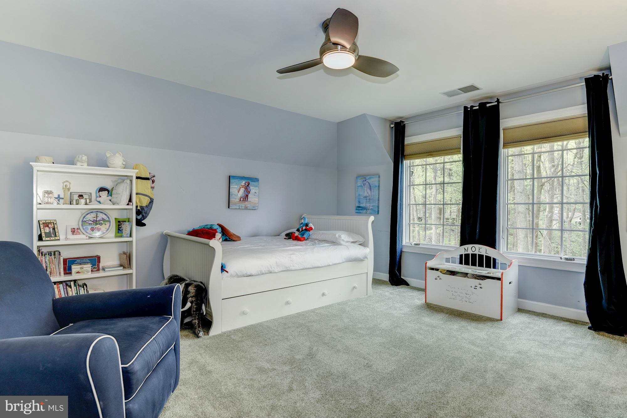 LANGLEY FOREST - Residential