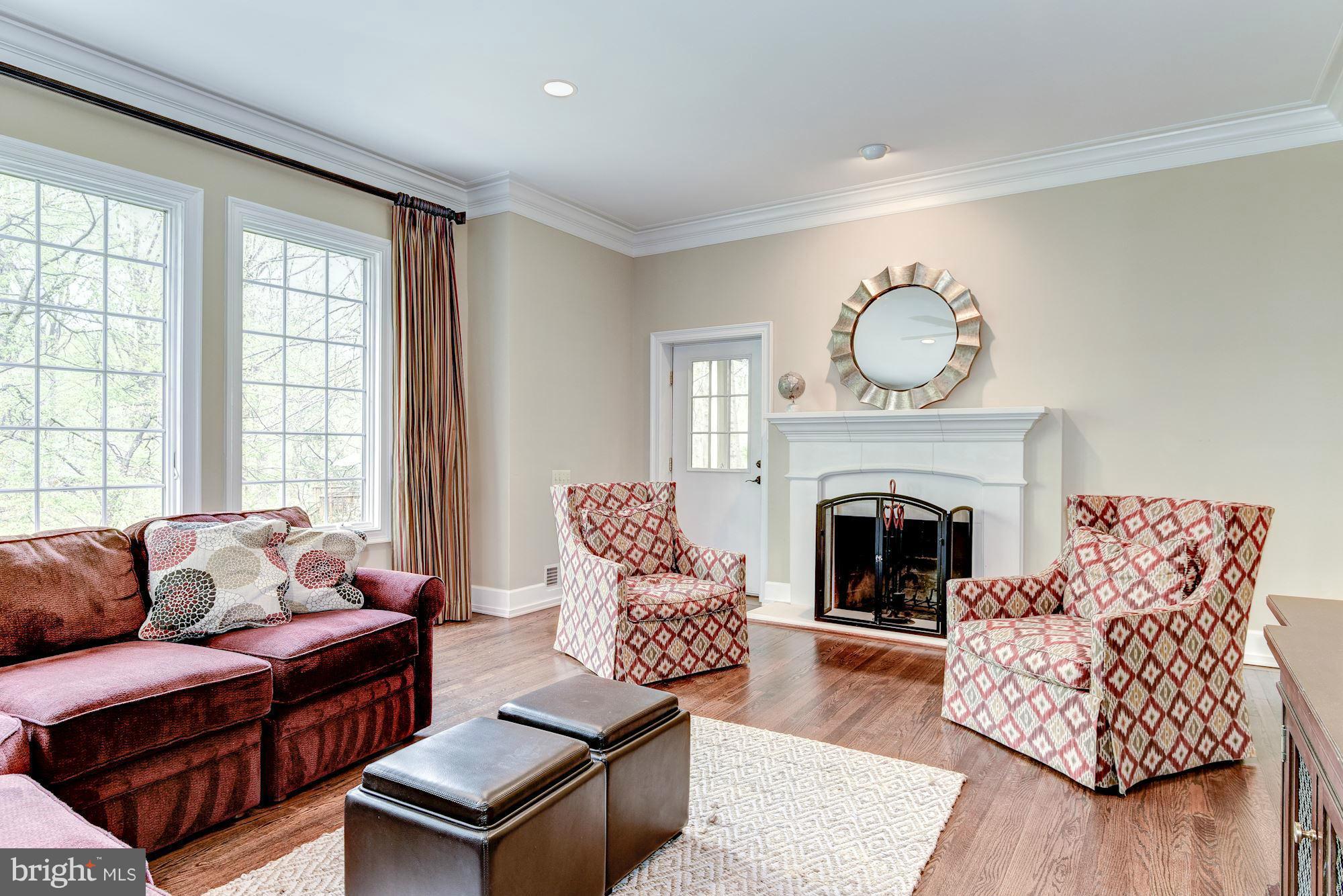 LANGLEY FOREST - Residential