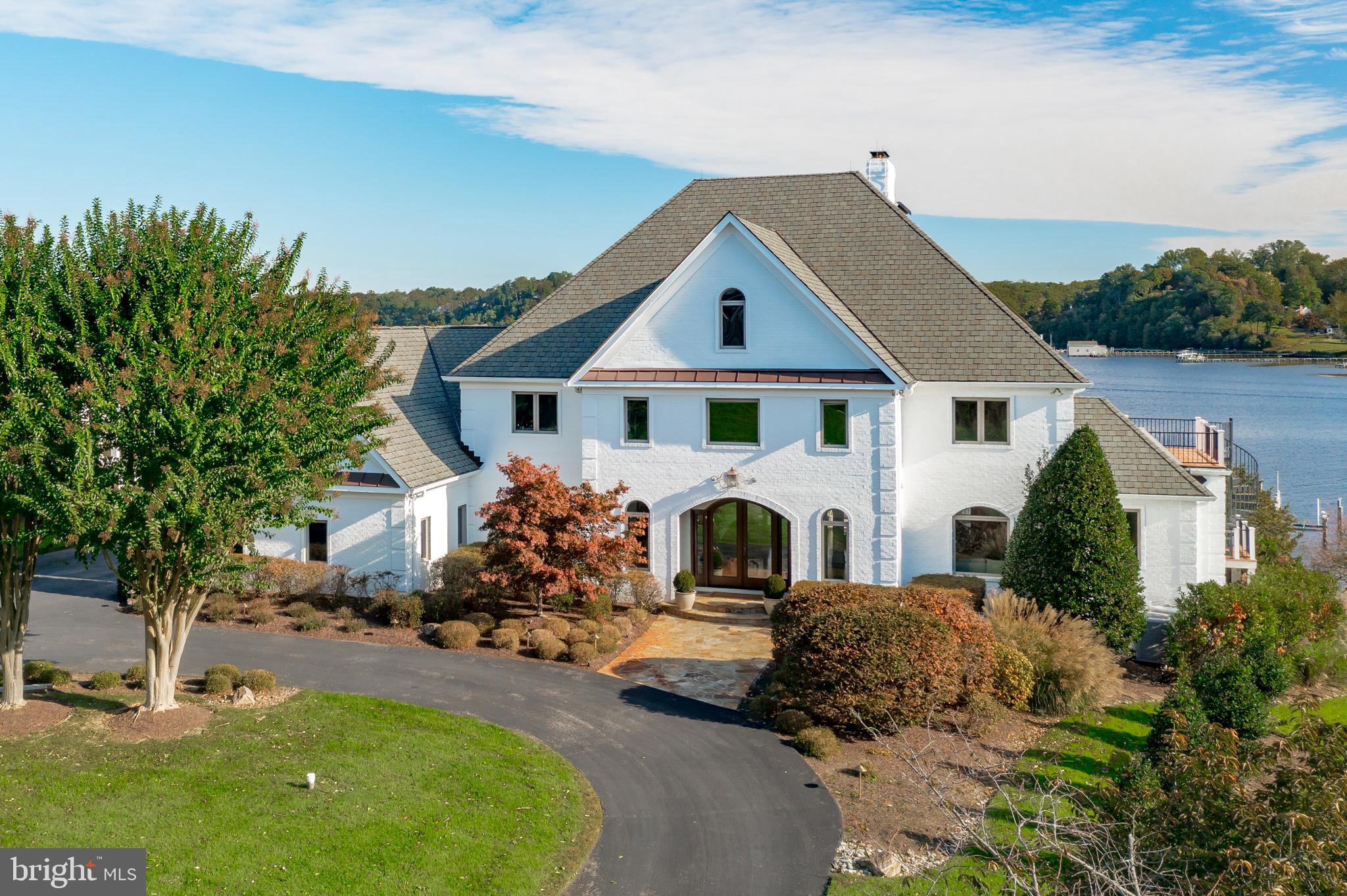 THE DOWNS - Residential