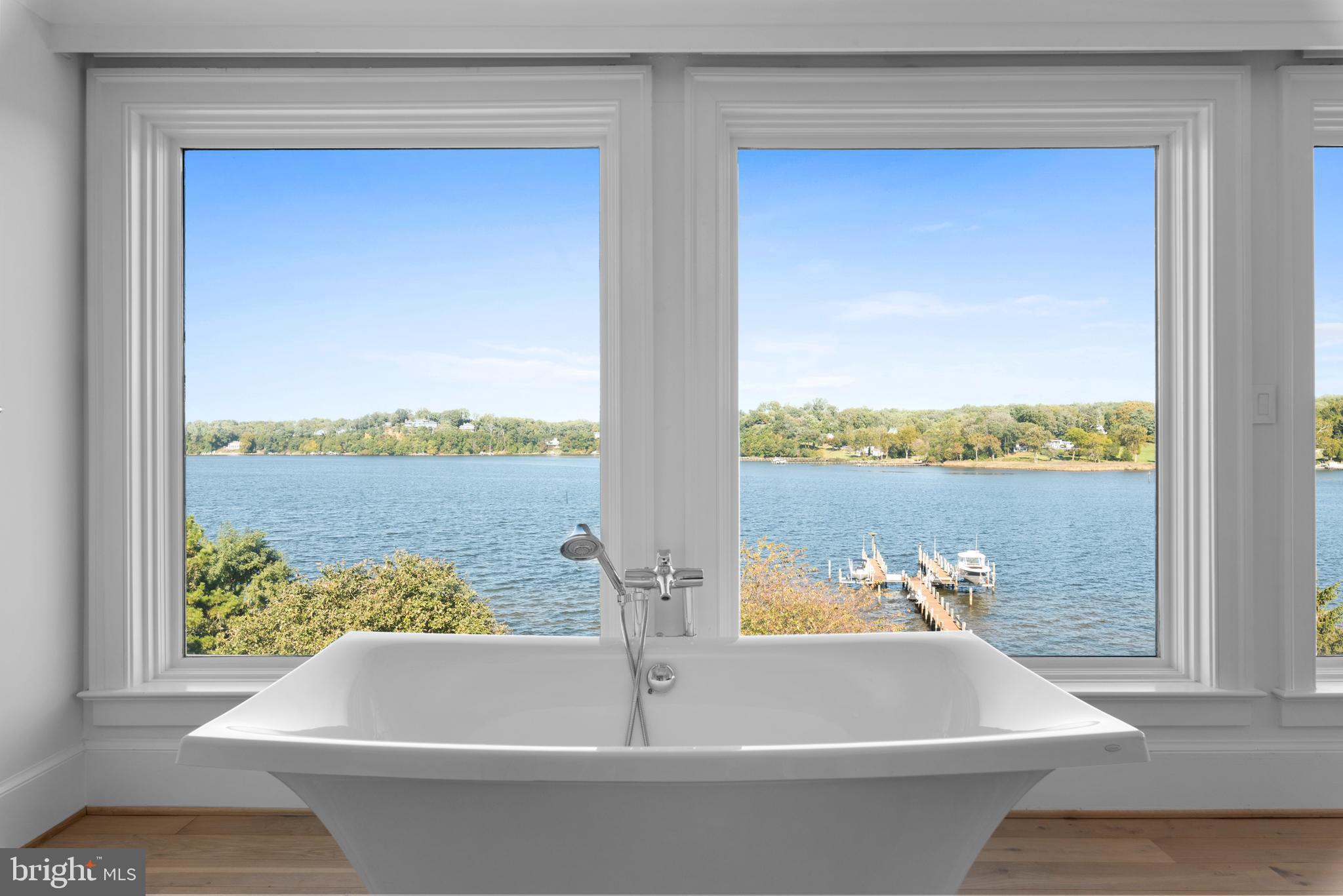 THE DOWNS - Residential