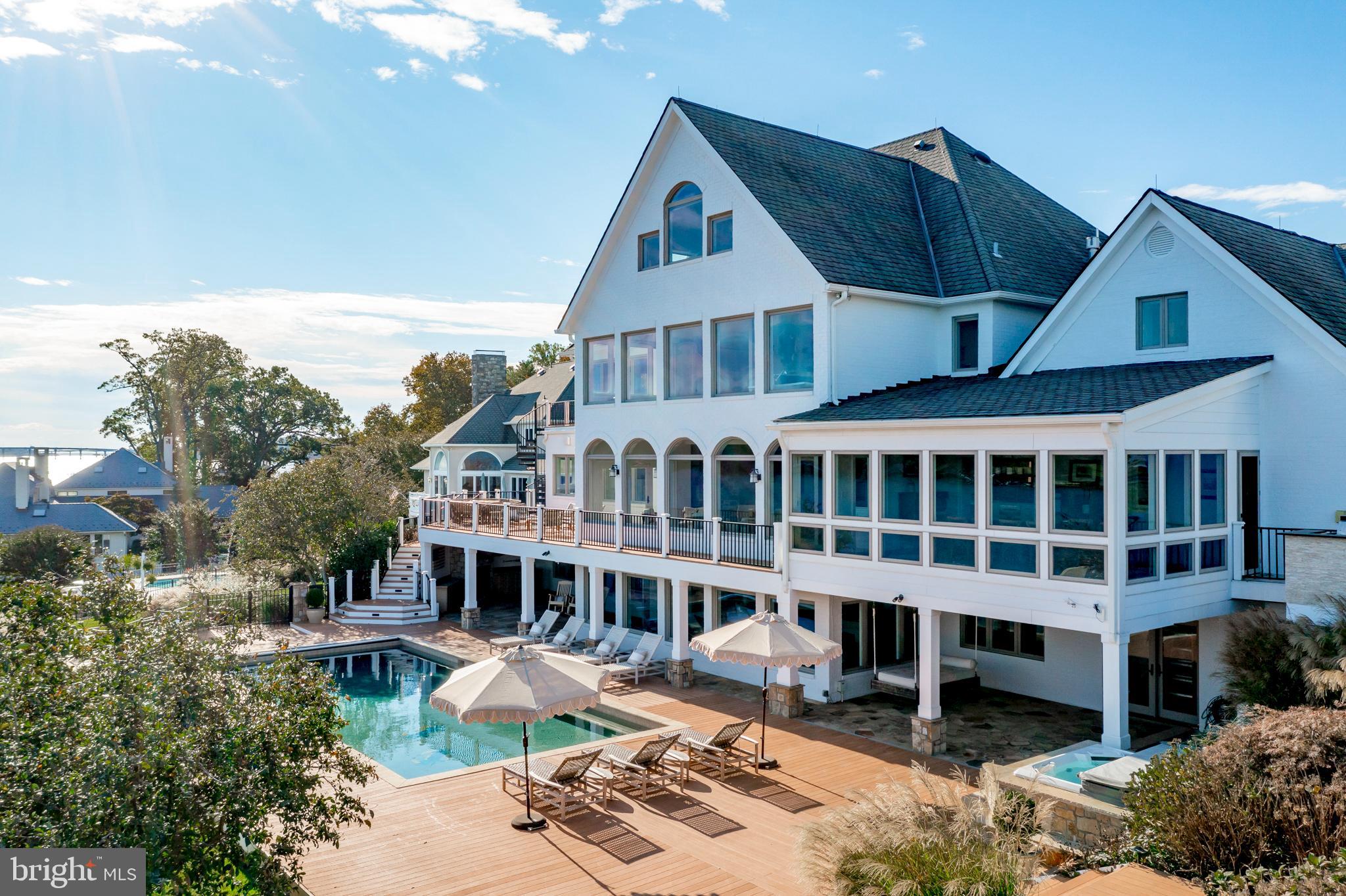THE DOWNS - Residential