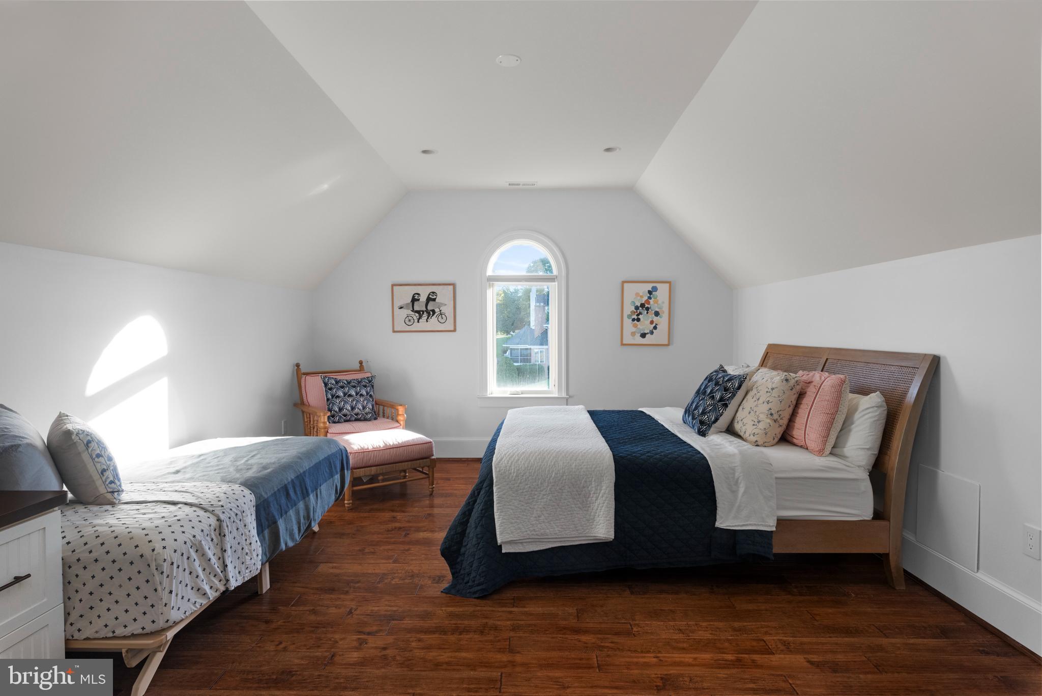 THE DOWNS - Residential