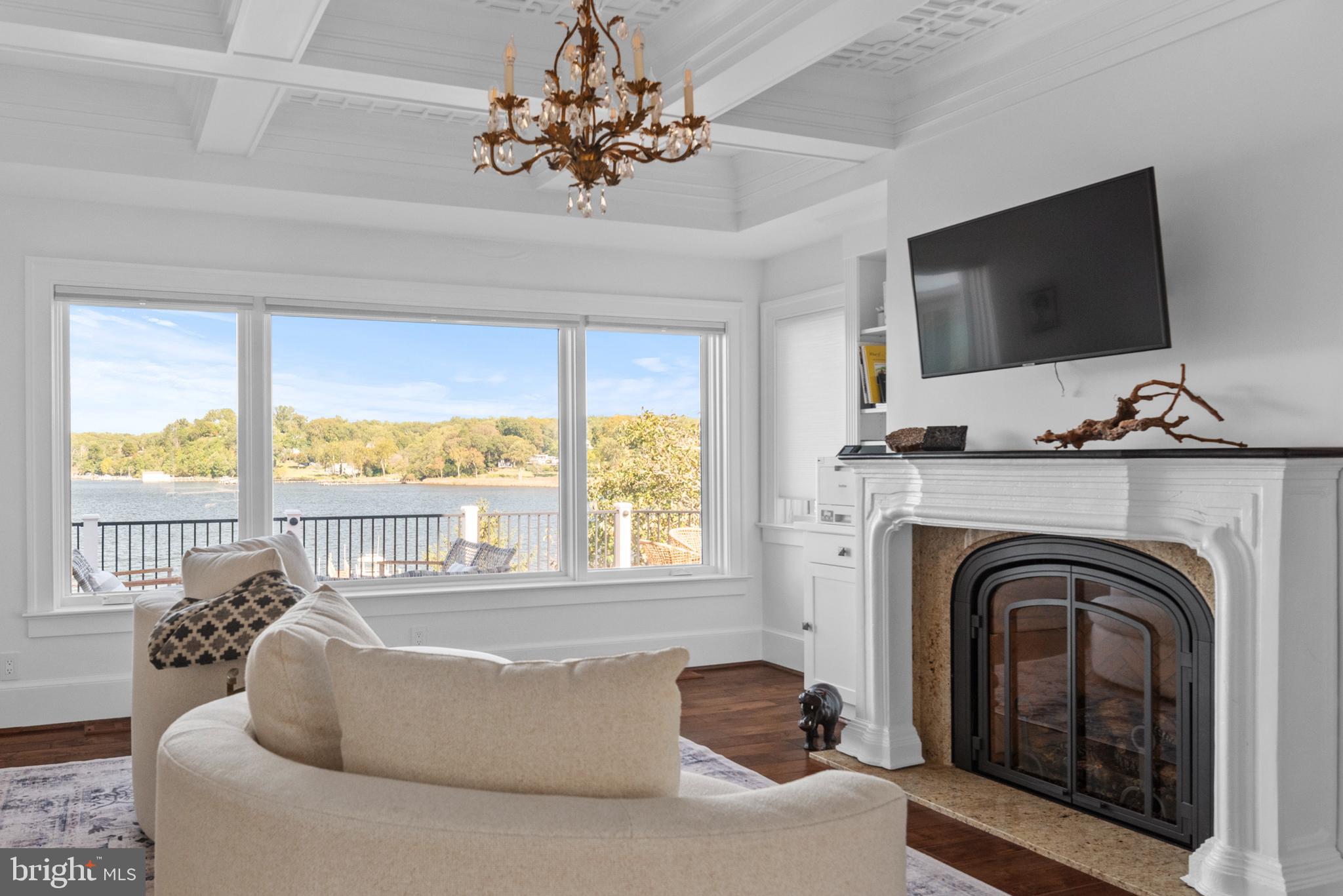 THE DOWNS - Residential