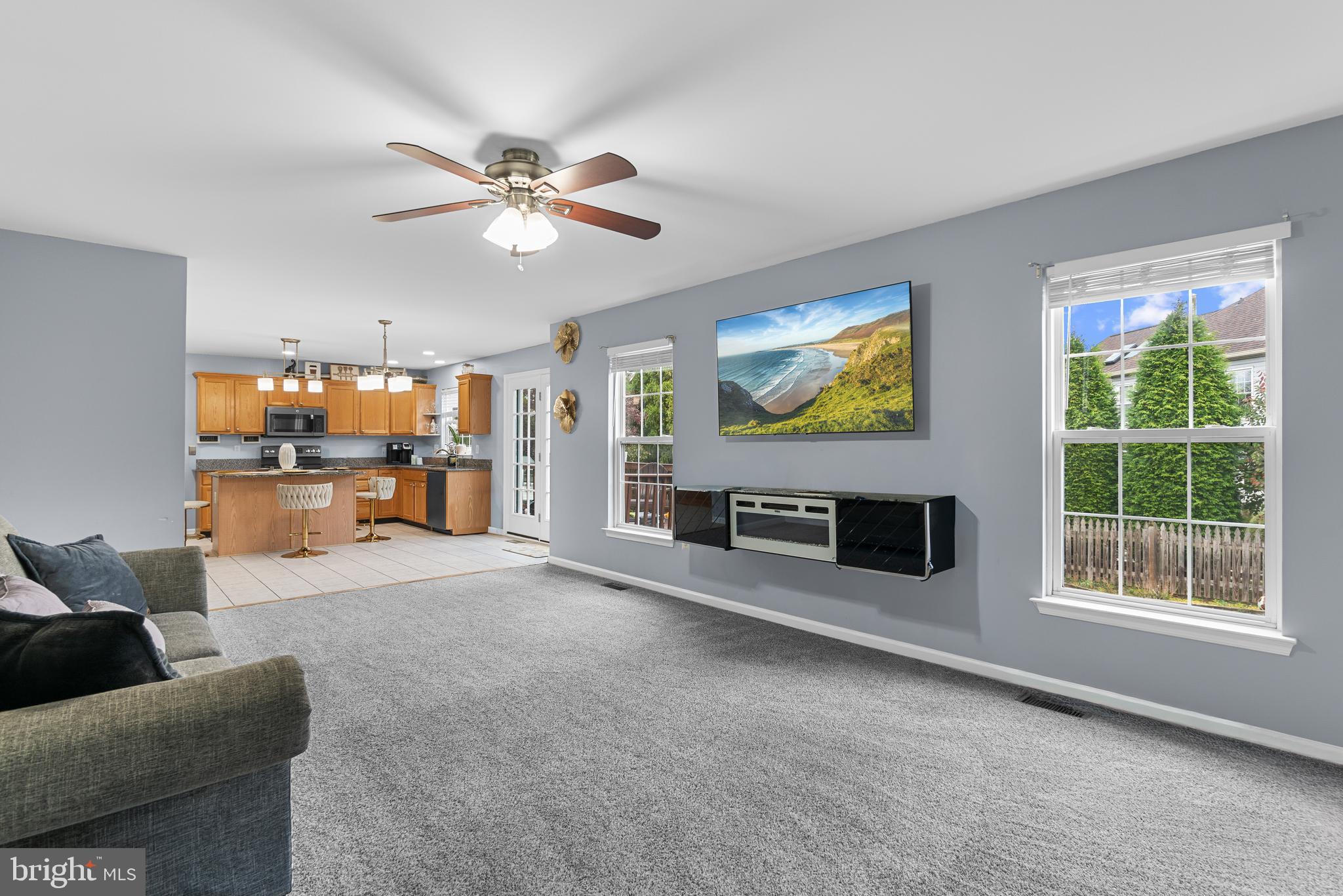 5203 IVYWOOD DRIVE S