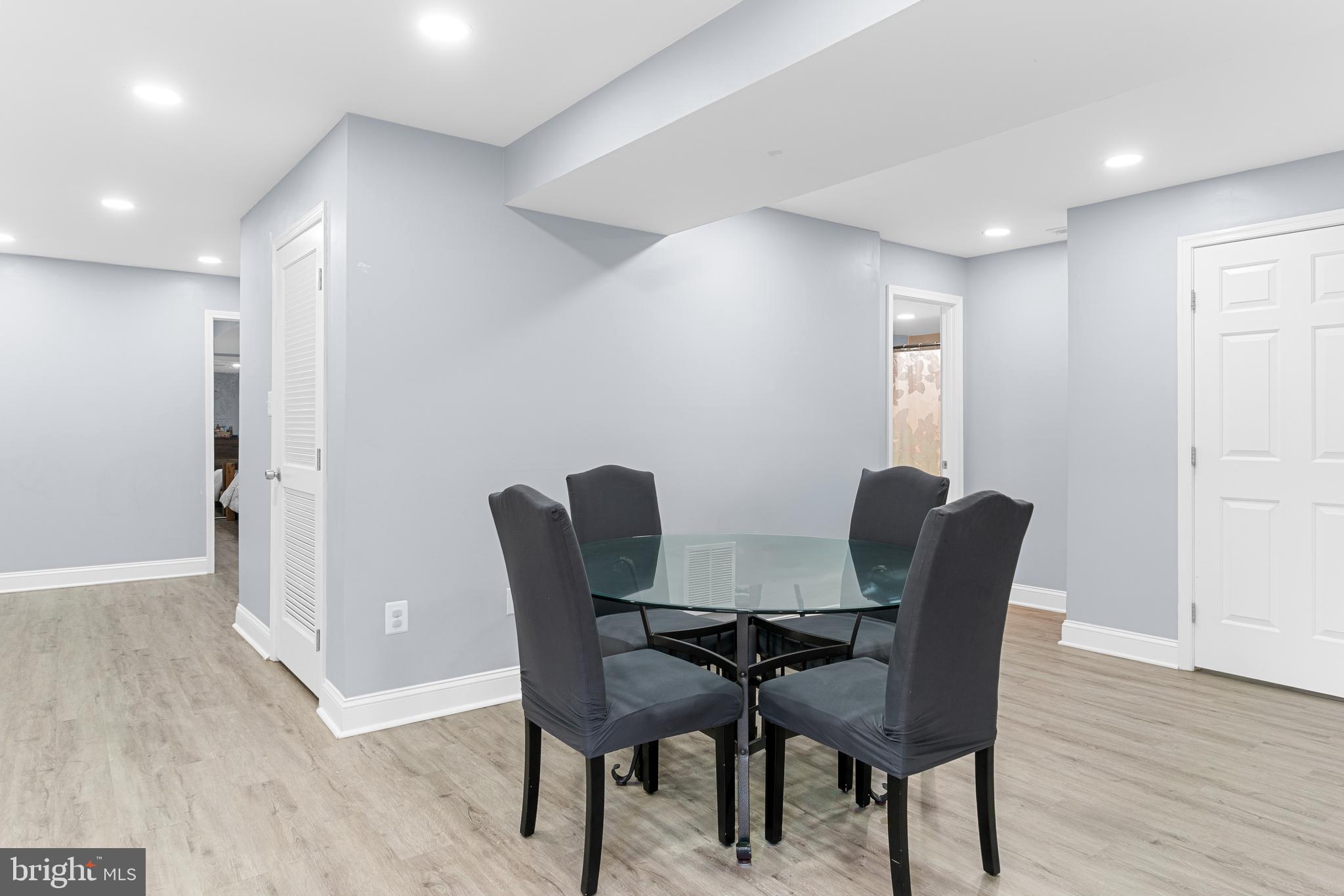 BALLENGER CROSSING - Residential