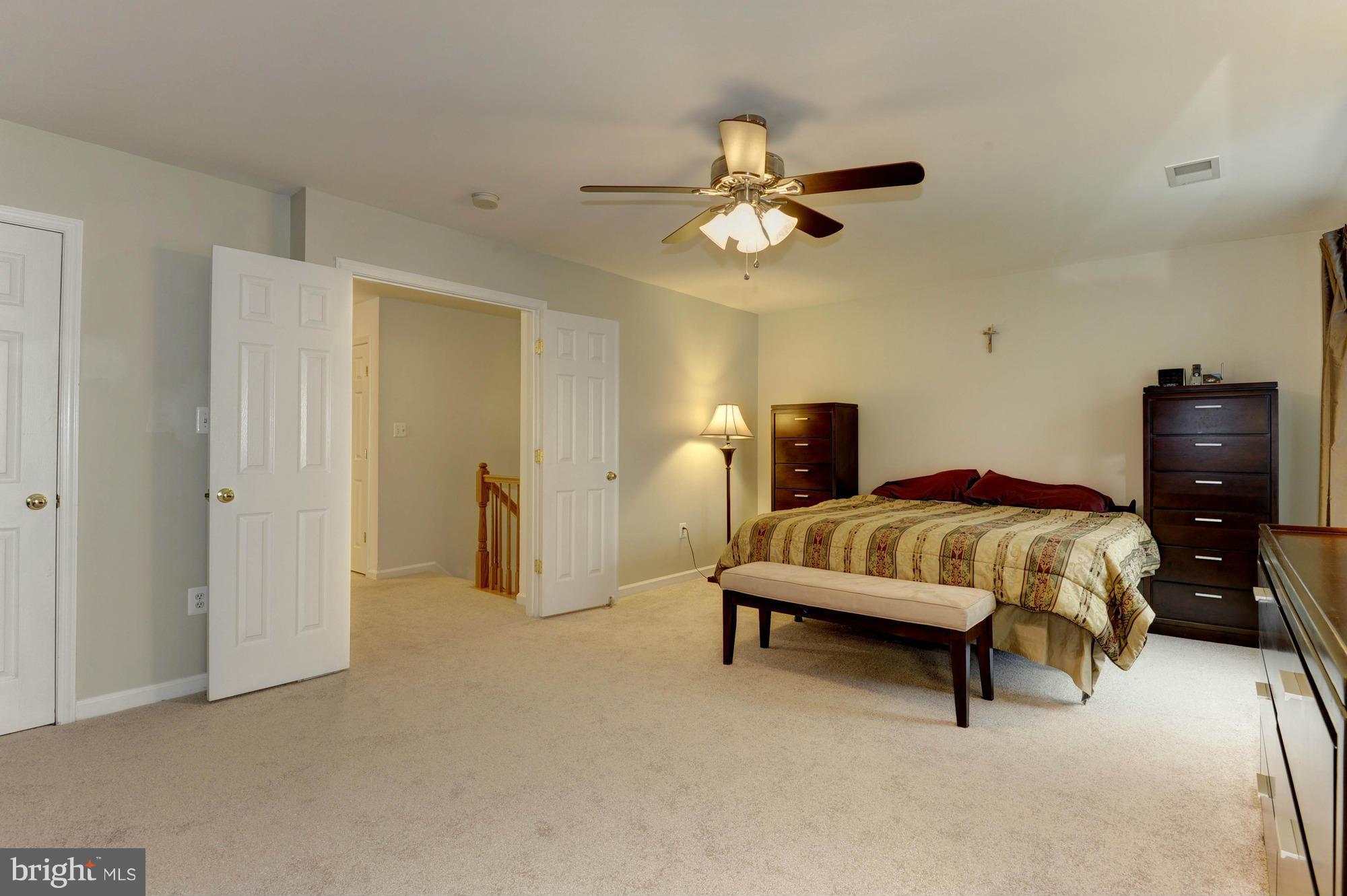 SOUTH RIDING - Residential