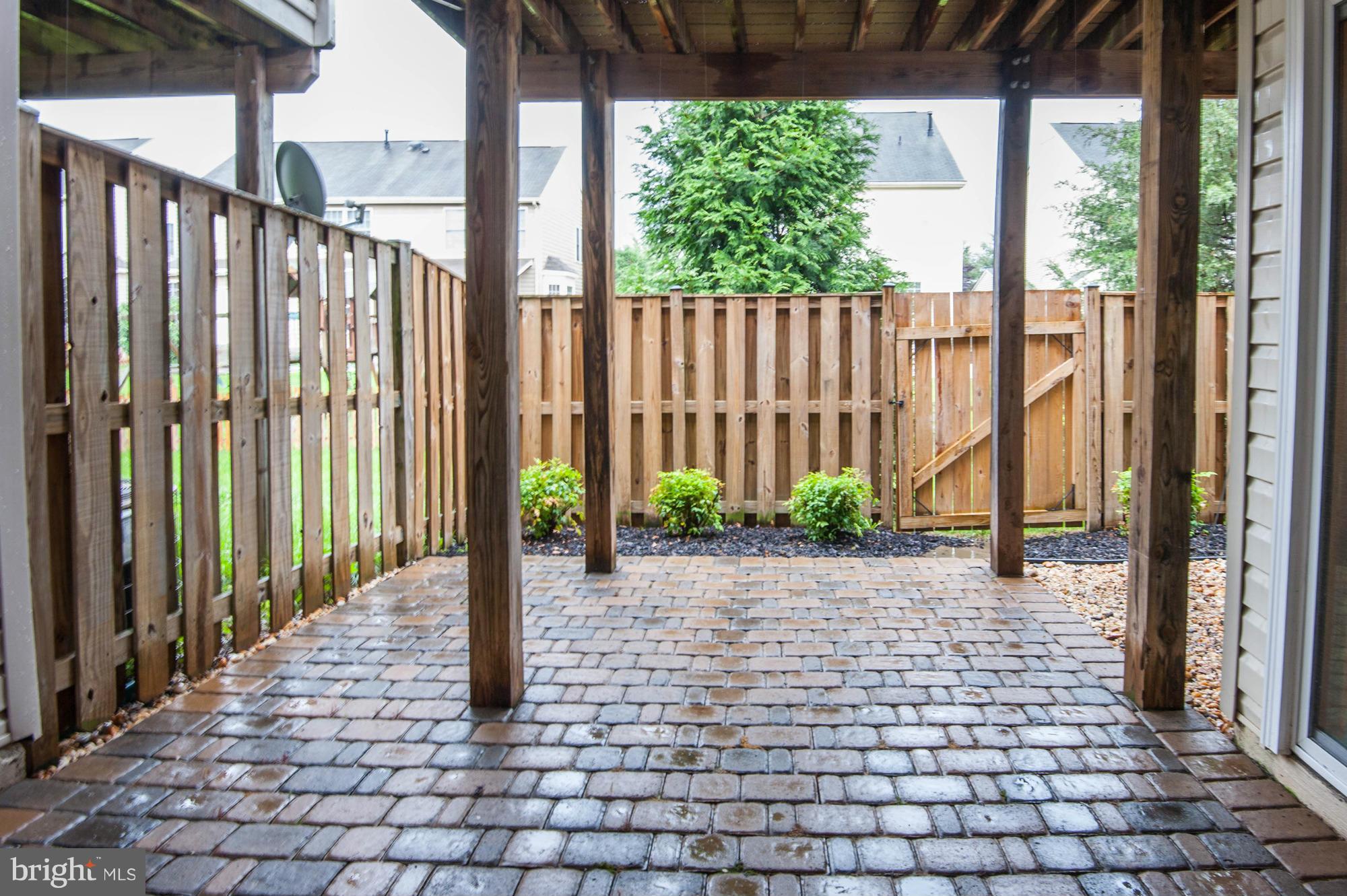 SOUTH RIDING - Residential