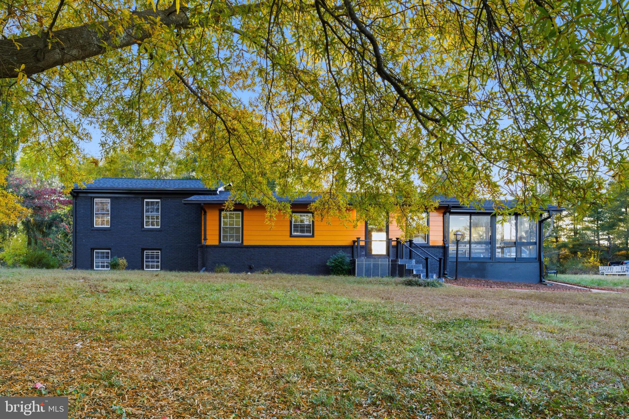 10006 S GRANT AVENUE