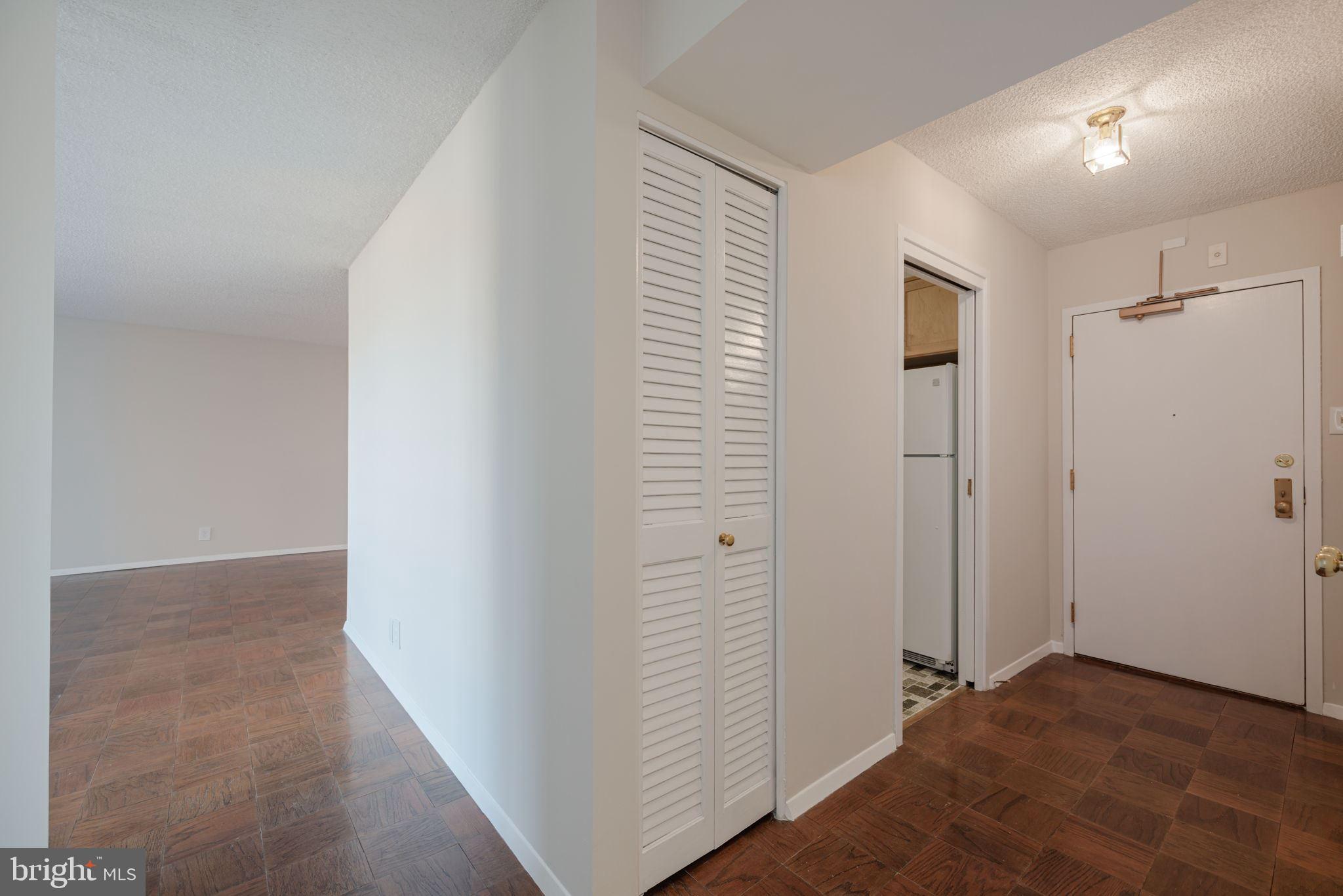 TOWER VILLAS - Residential