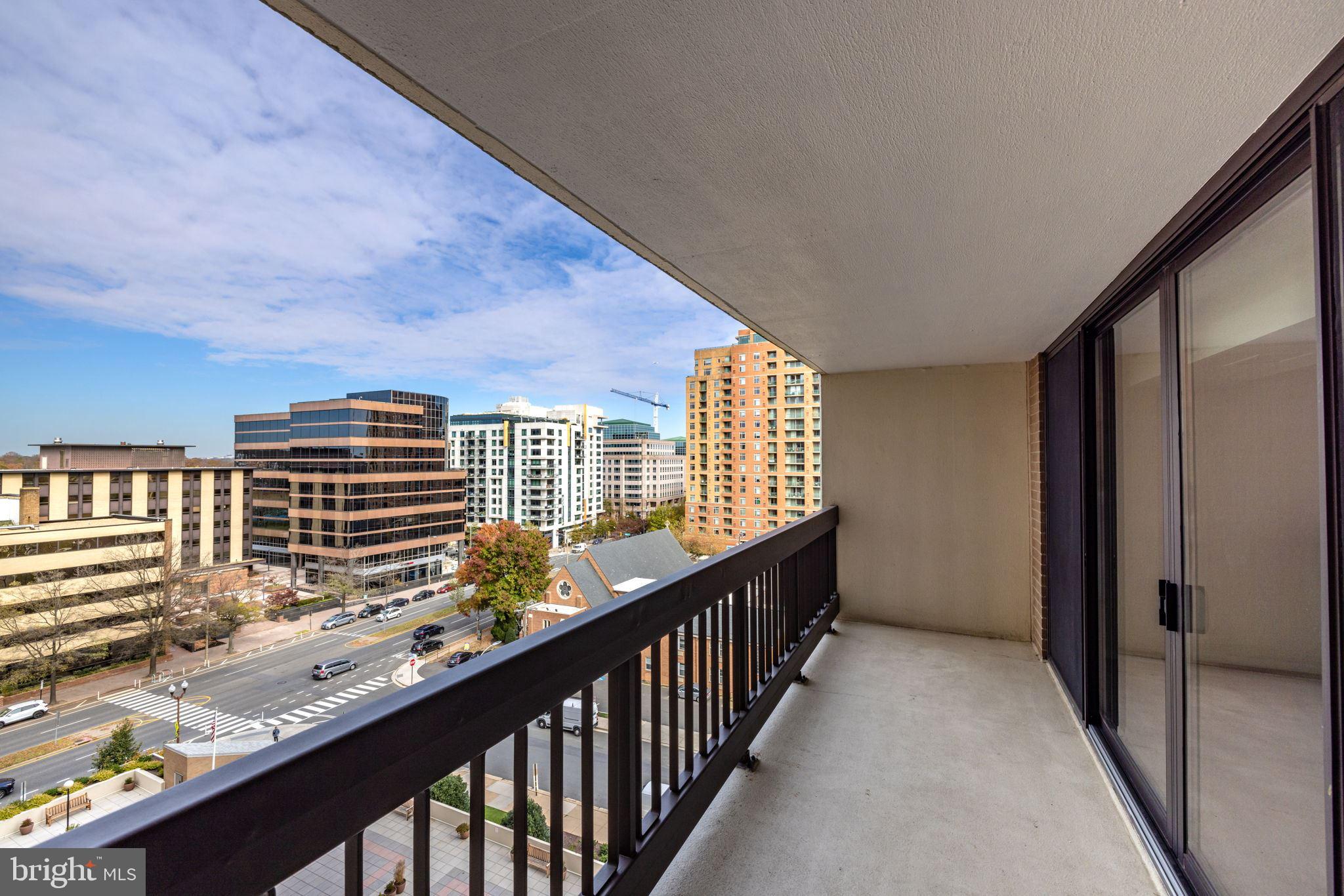 TOWER VILLAS - Residential