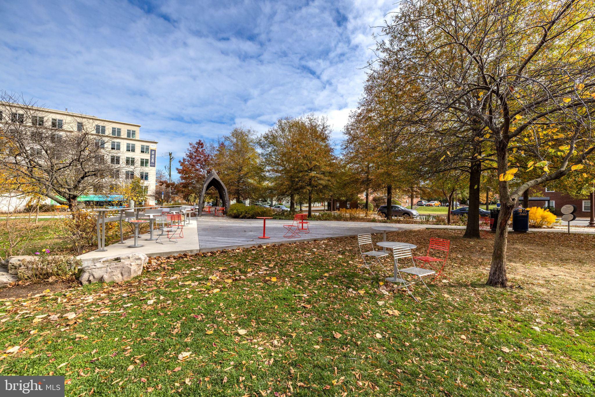 TOWER VILLAS - Residential