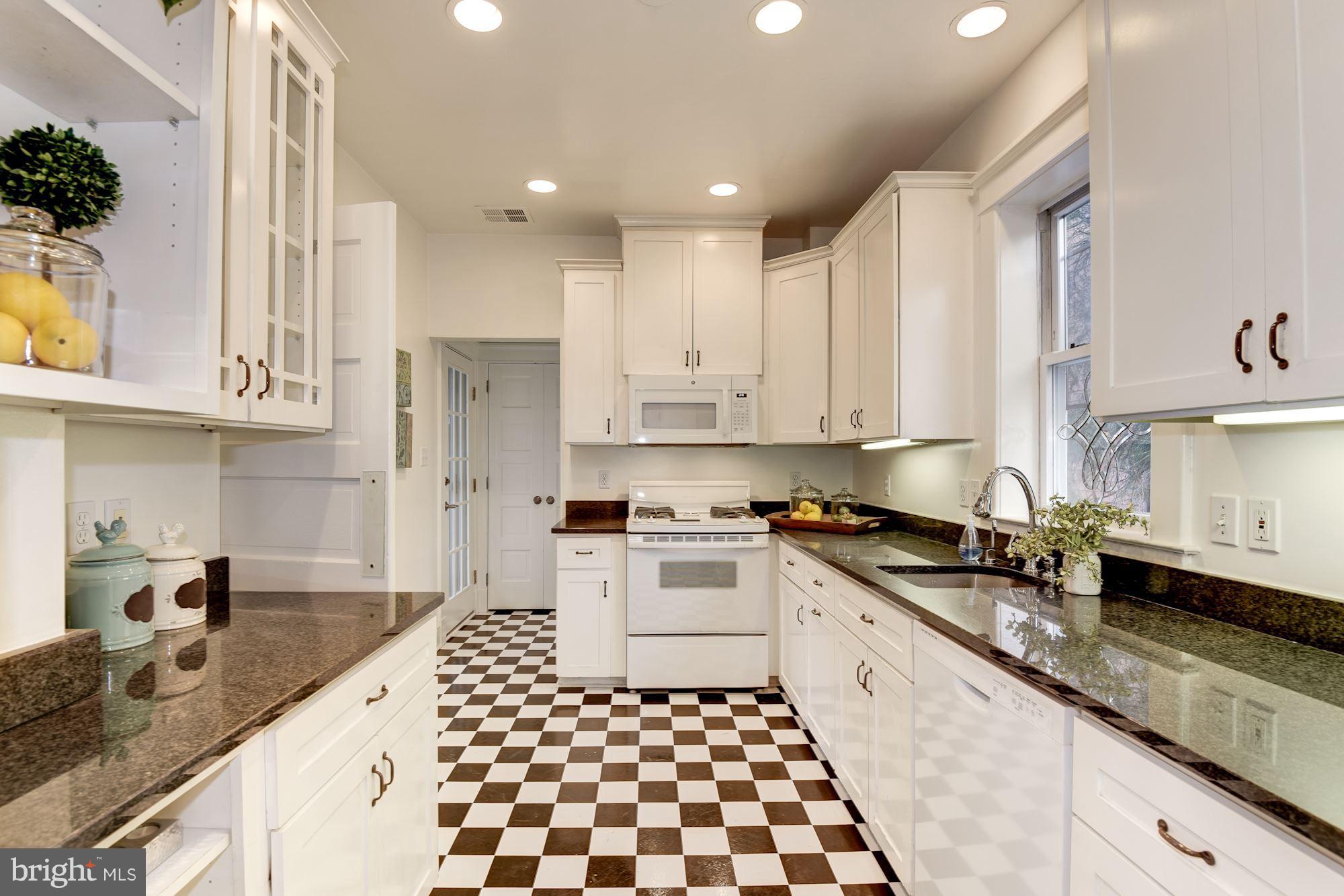 BALLSTON - Residential