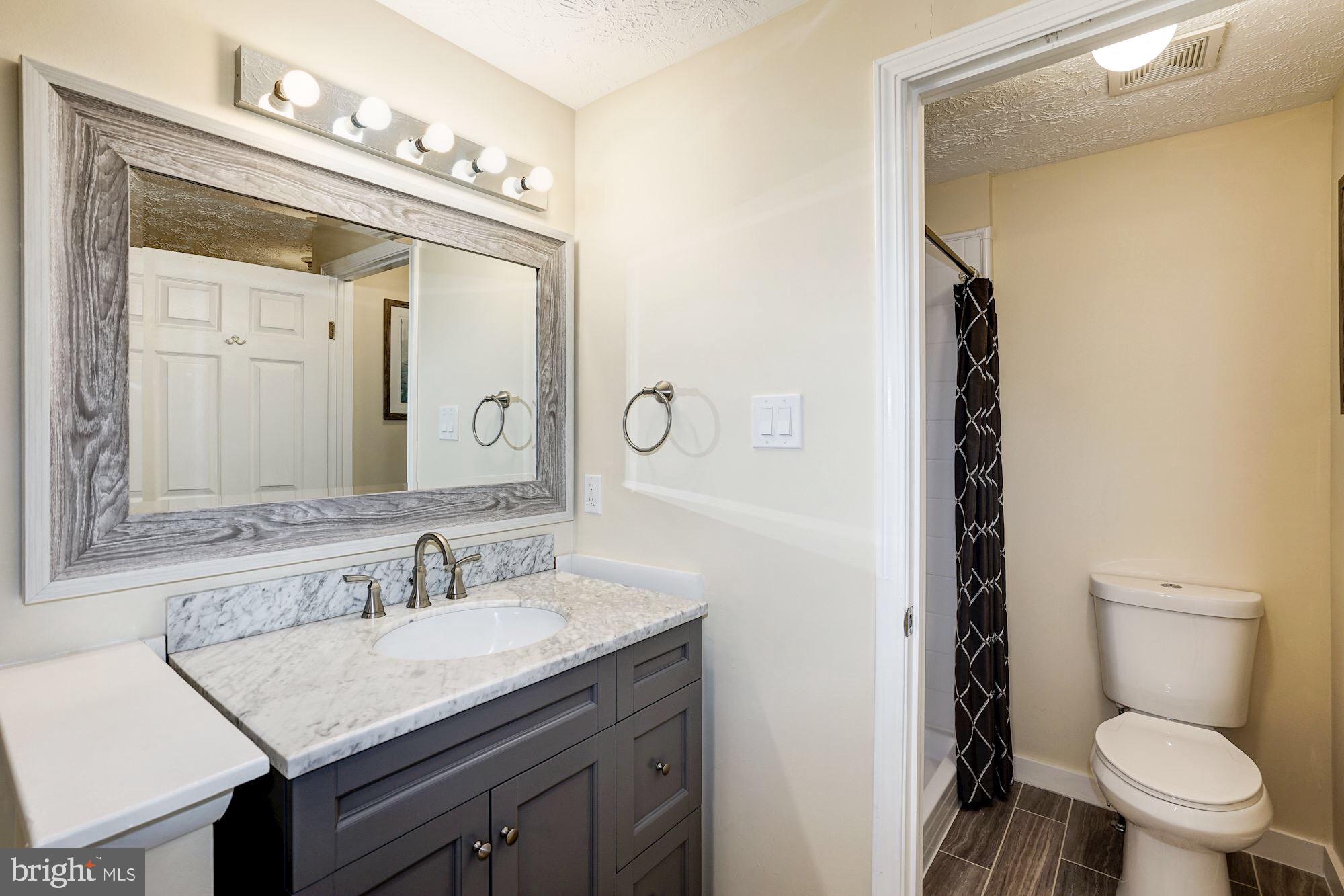 GLENWOOD MANOR - Residential