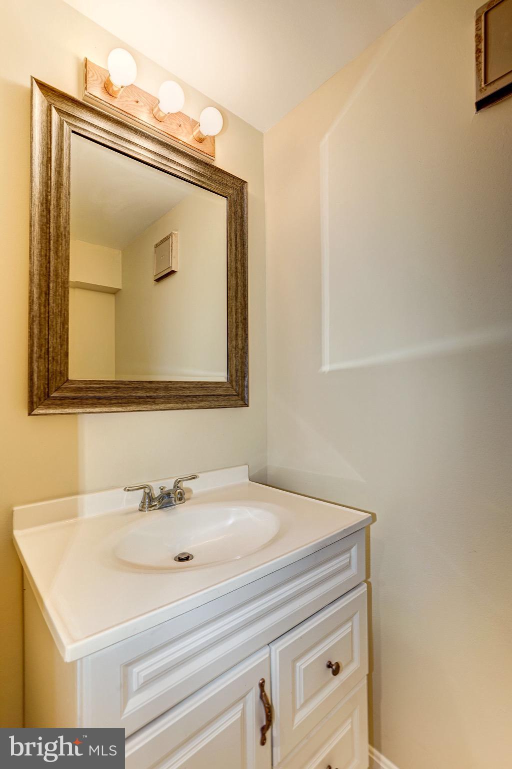 GLENWOOD MANOR - Residential