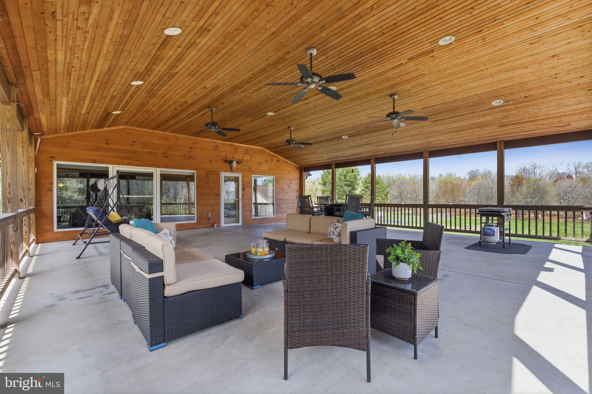 SHENANDOAH FARMS - Residential