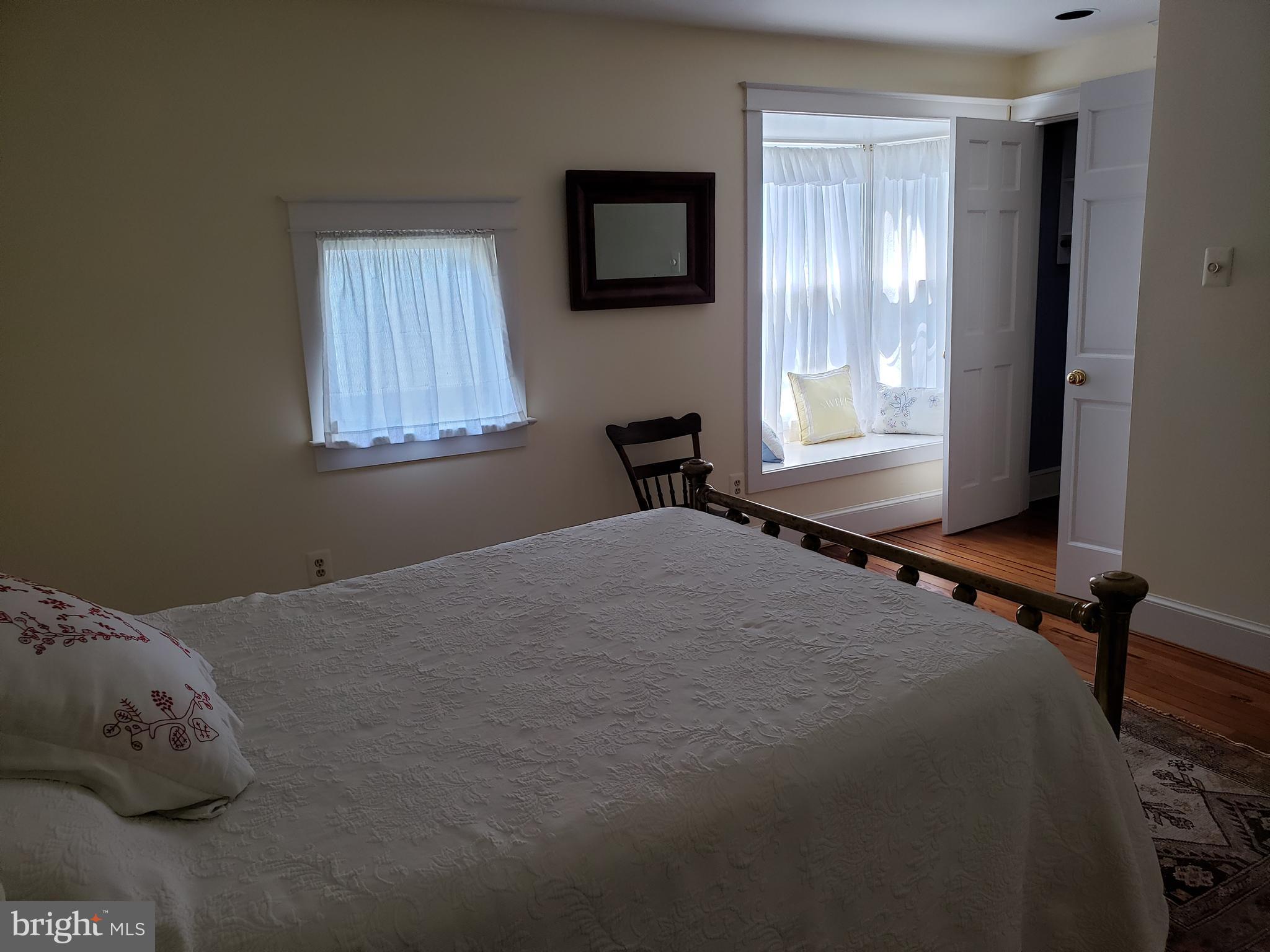 ROSEMONT PARK - Residential