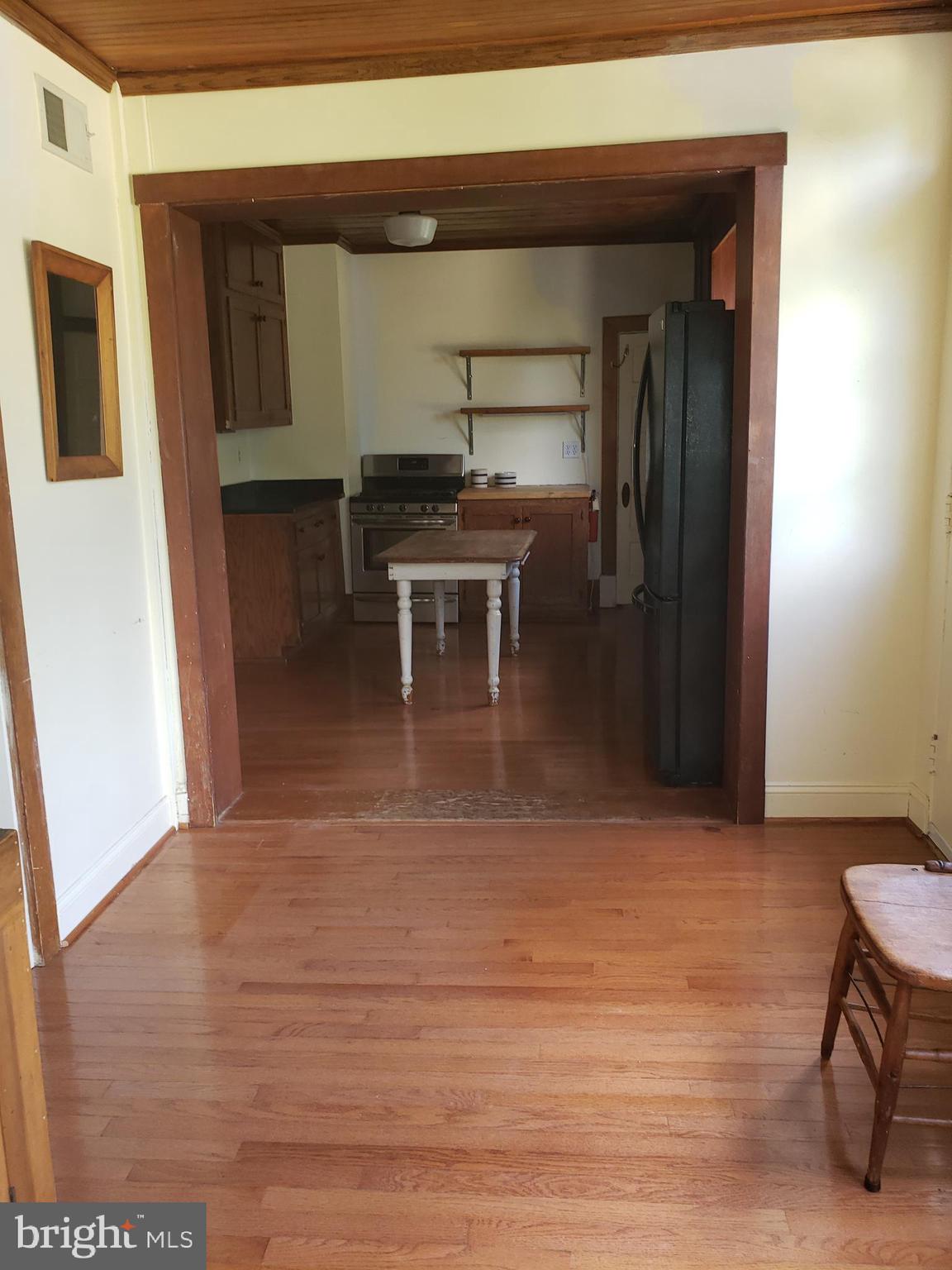 ROSEMONT PARK - Residential