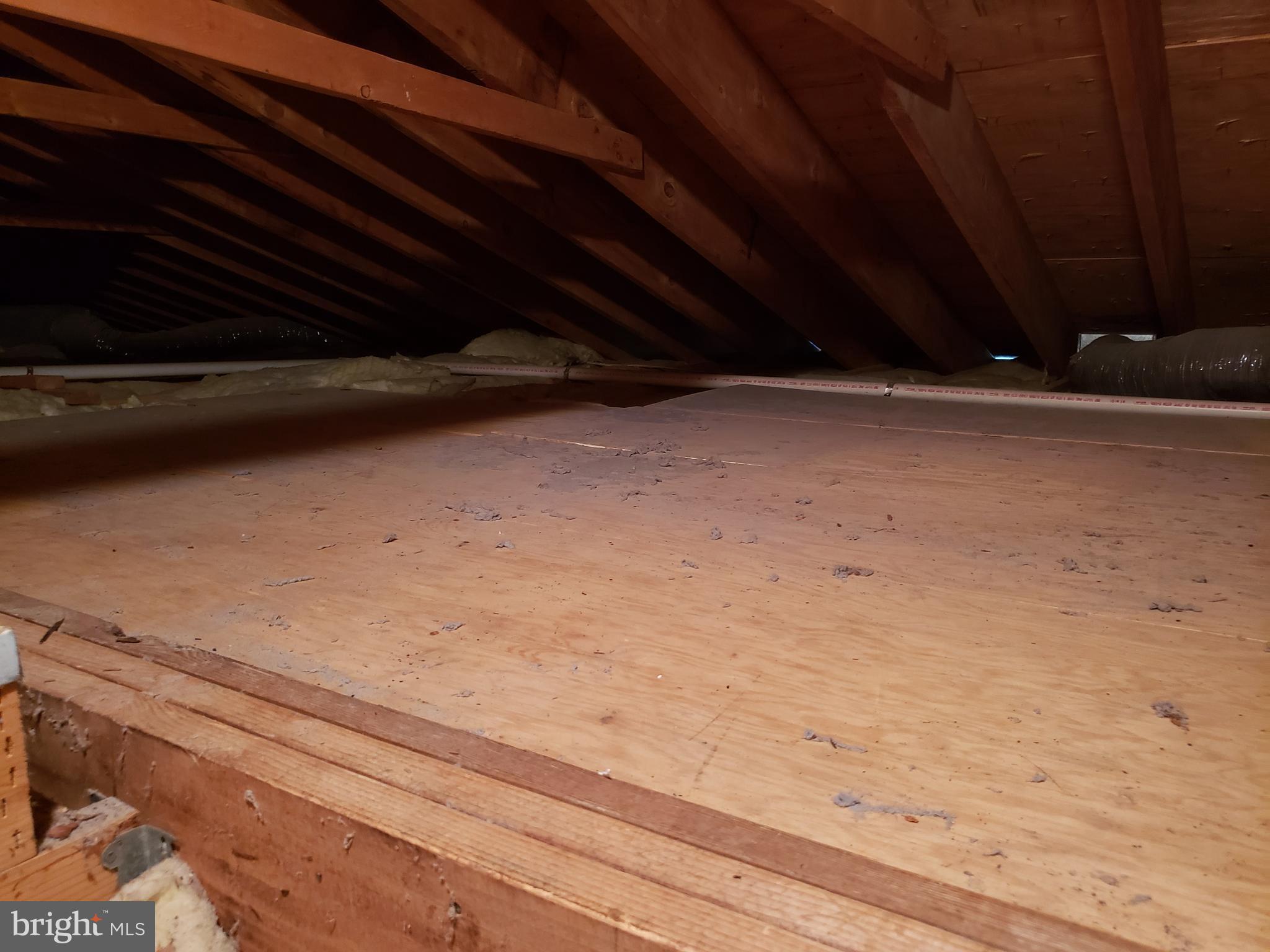 ROSEMONT PARK - Residential