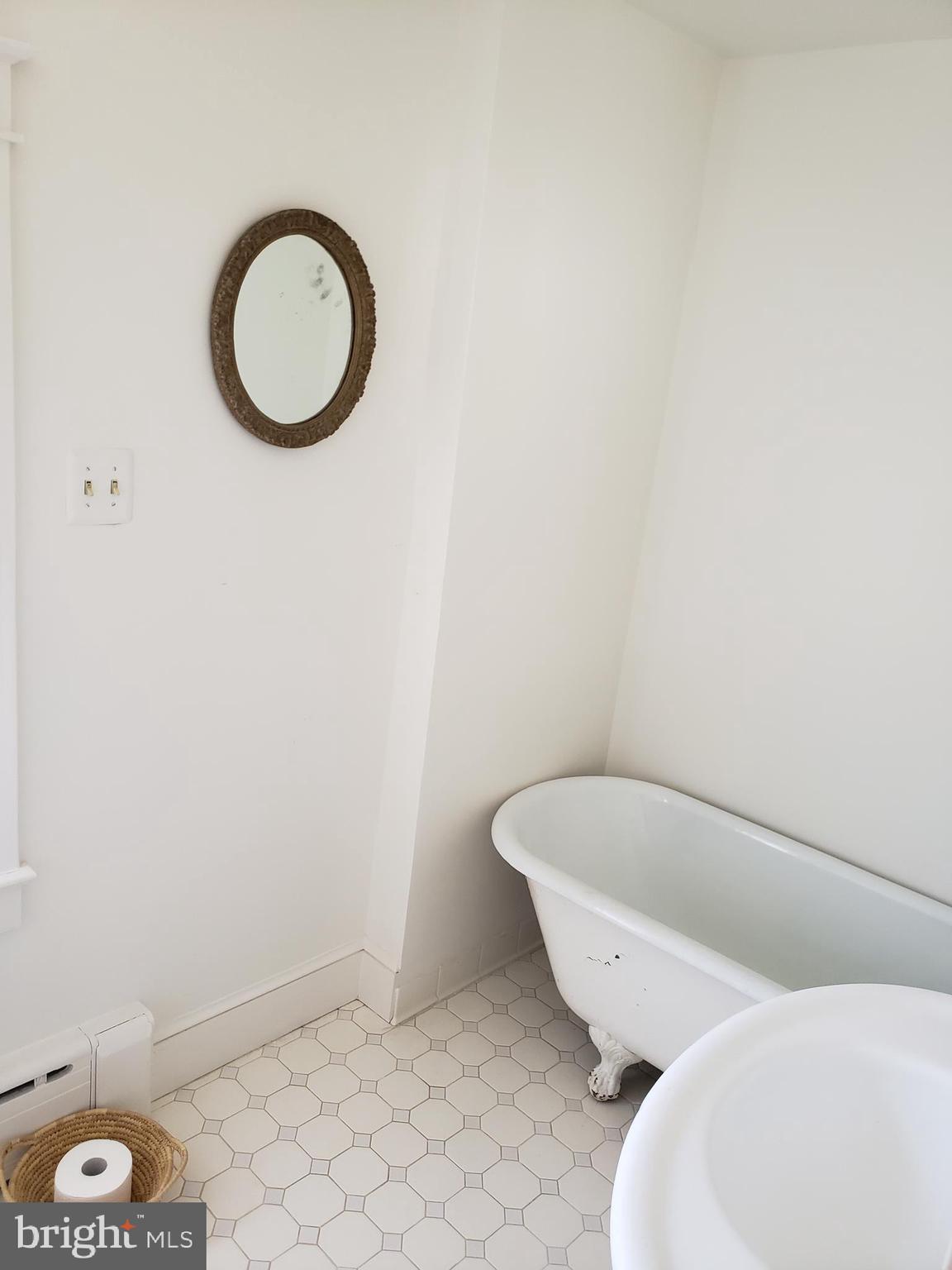 ROSEMONT PARK - Residential