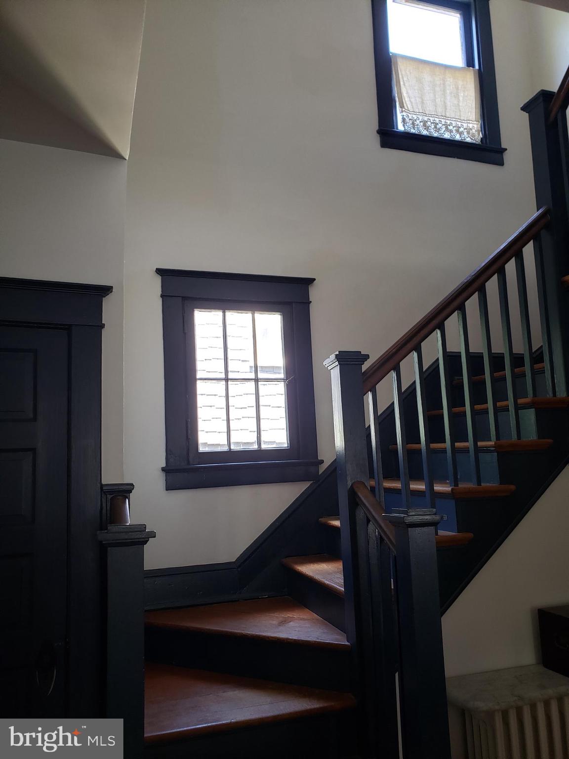 ROSEMONT PARK - Residential