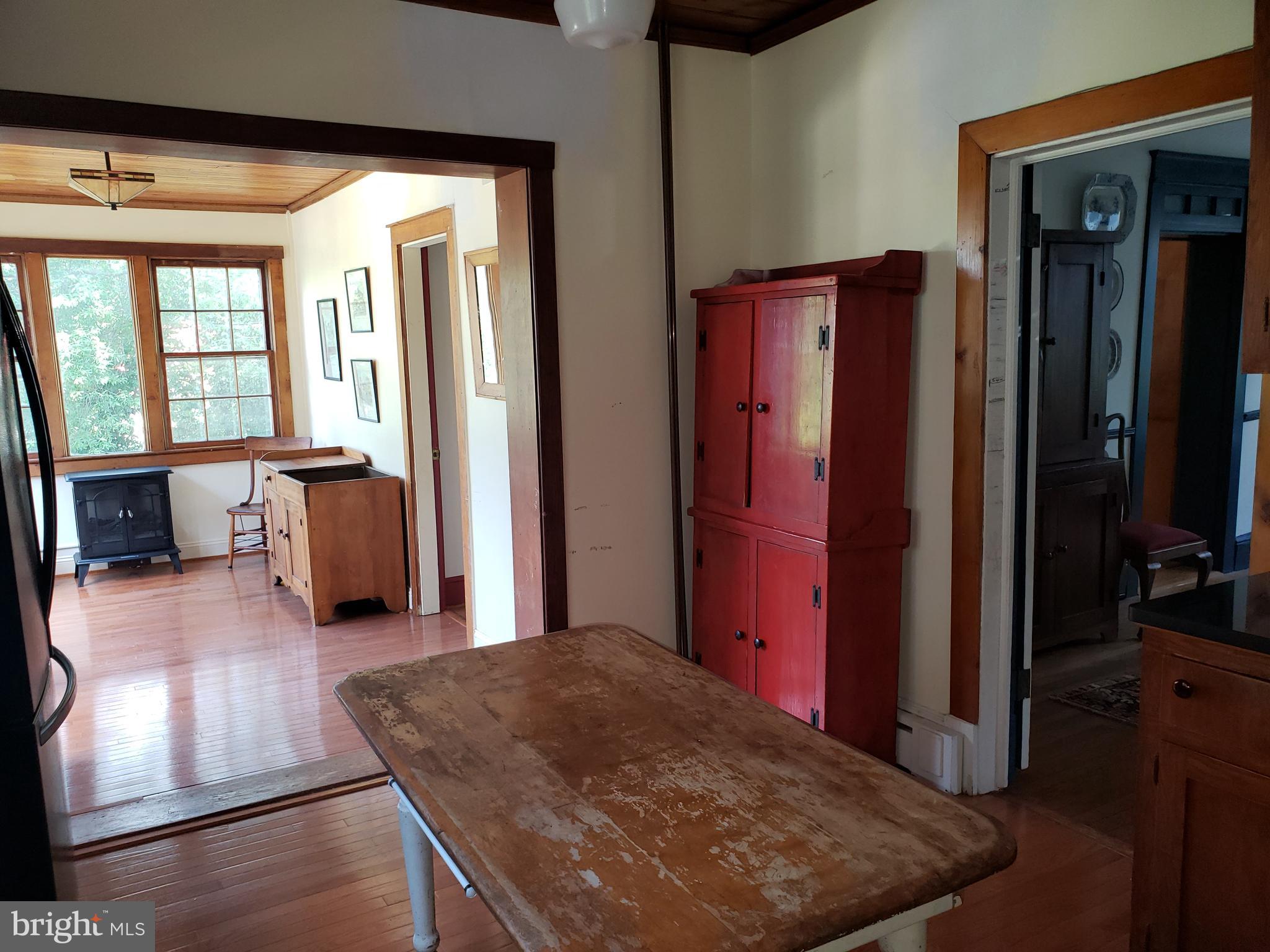 ROSEMONT PARK - Residential