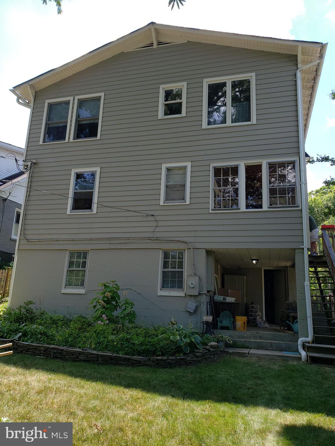 ROSEMONT PARK - Residential