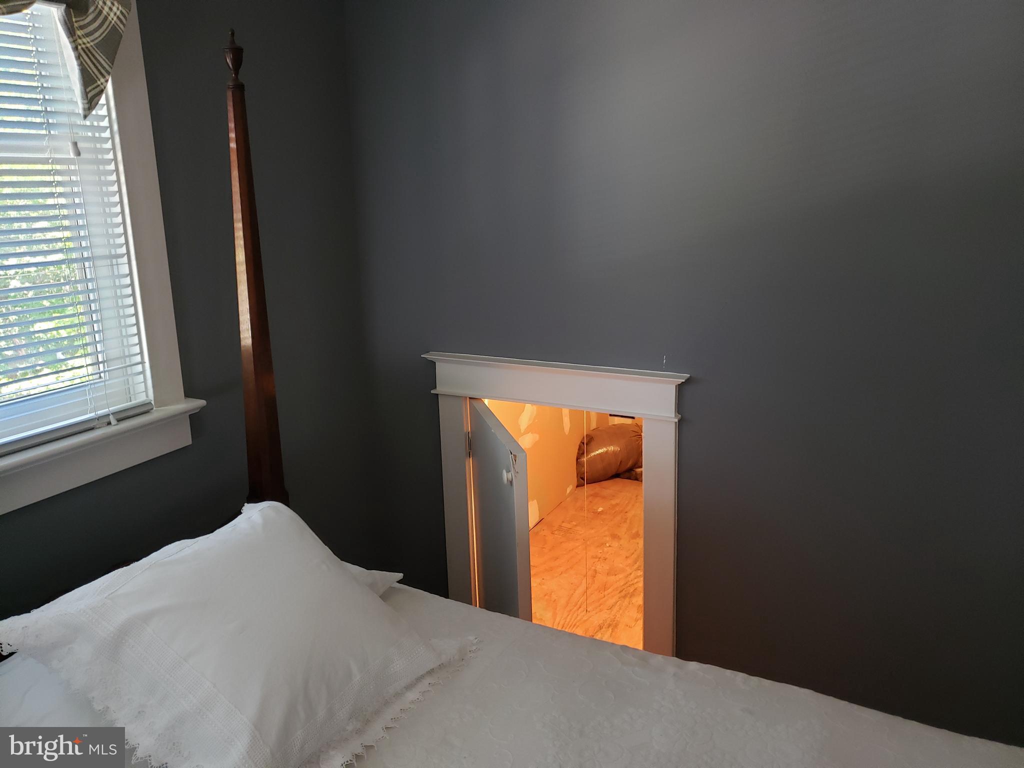 ROSEMONT PARK - Residential