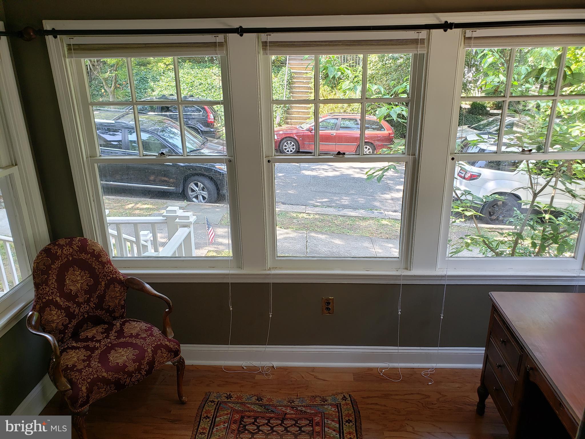 ROSEMONT PARK - Residential