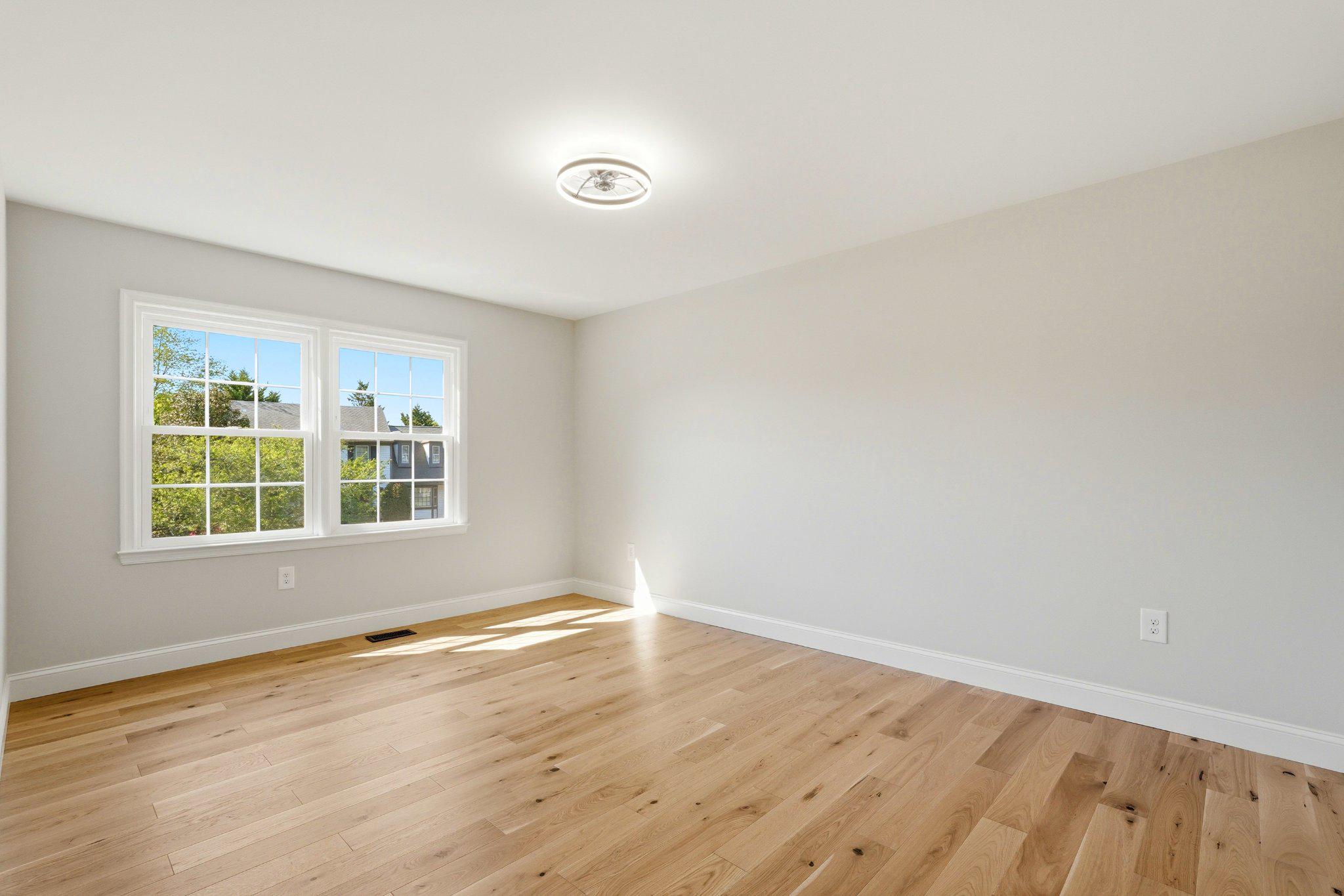 LITTLE ROCKY RUN - Residential