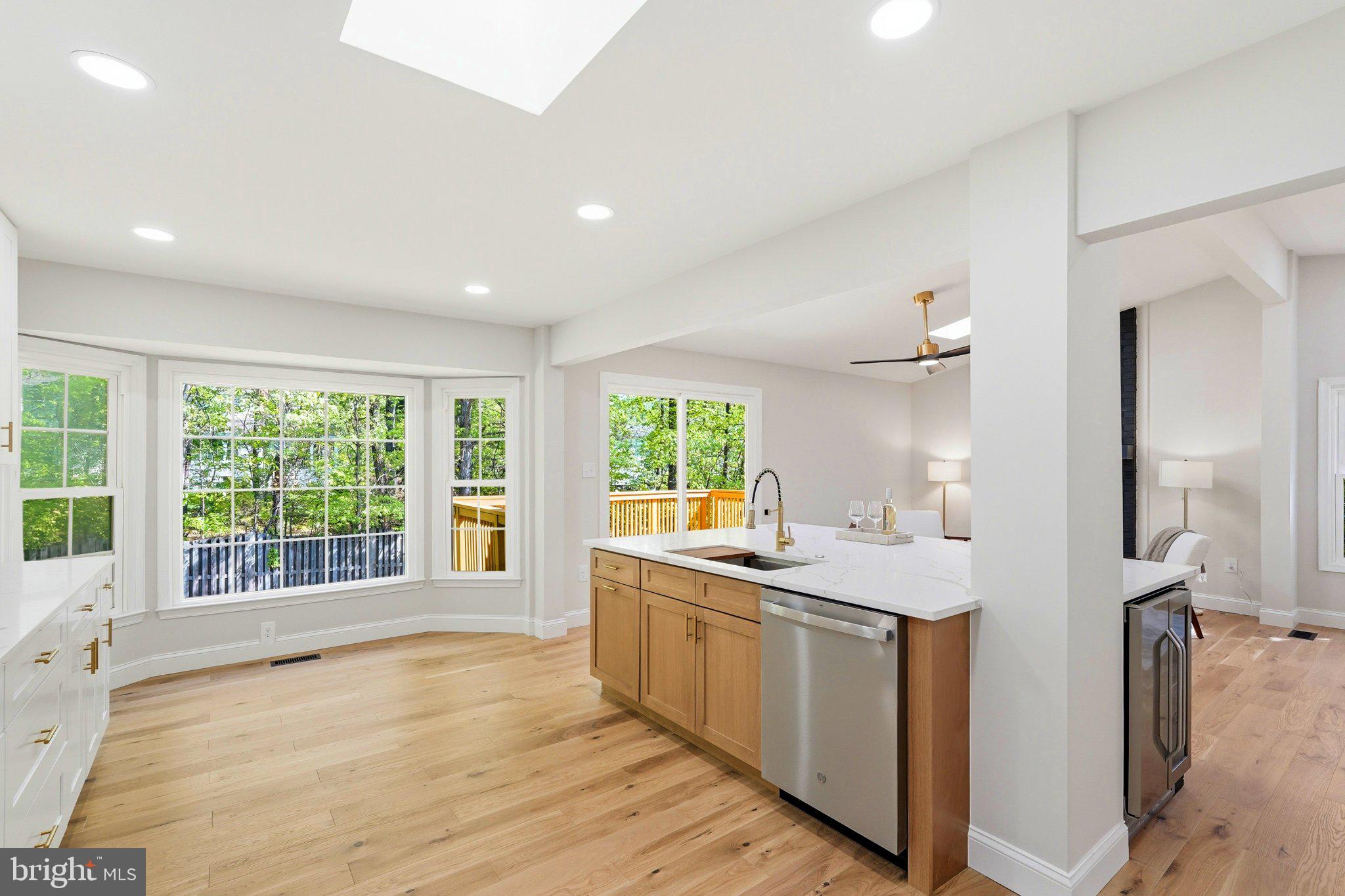 6443 BATTLE ROCK DRIVE