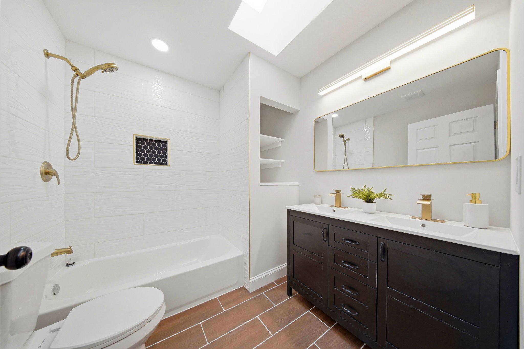 LITTLE ROCKY RUN - Residential