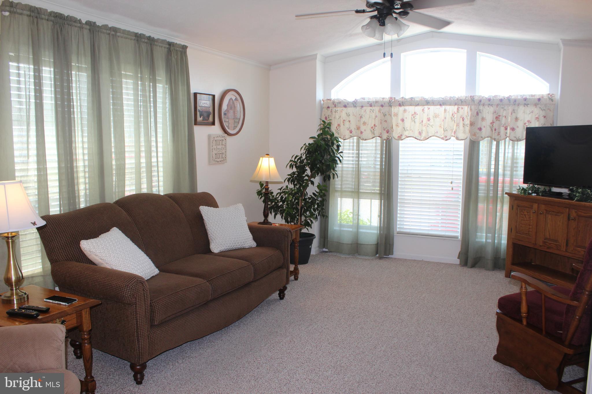 185 ROCK ROAD 13