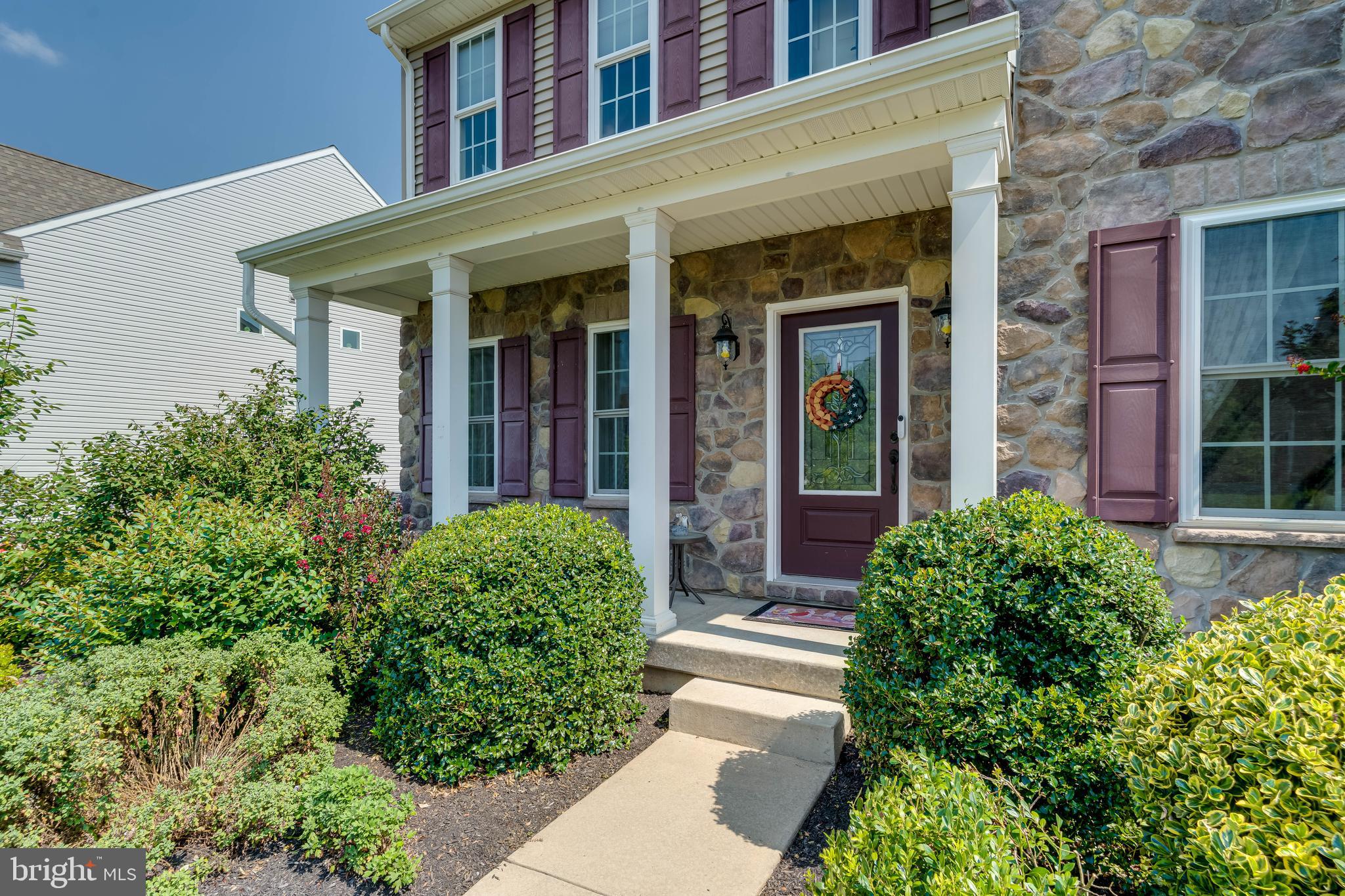9 SOVEREIGN DRIVE