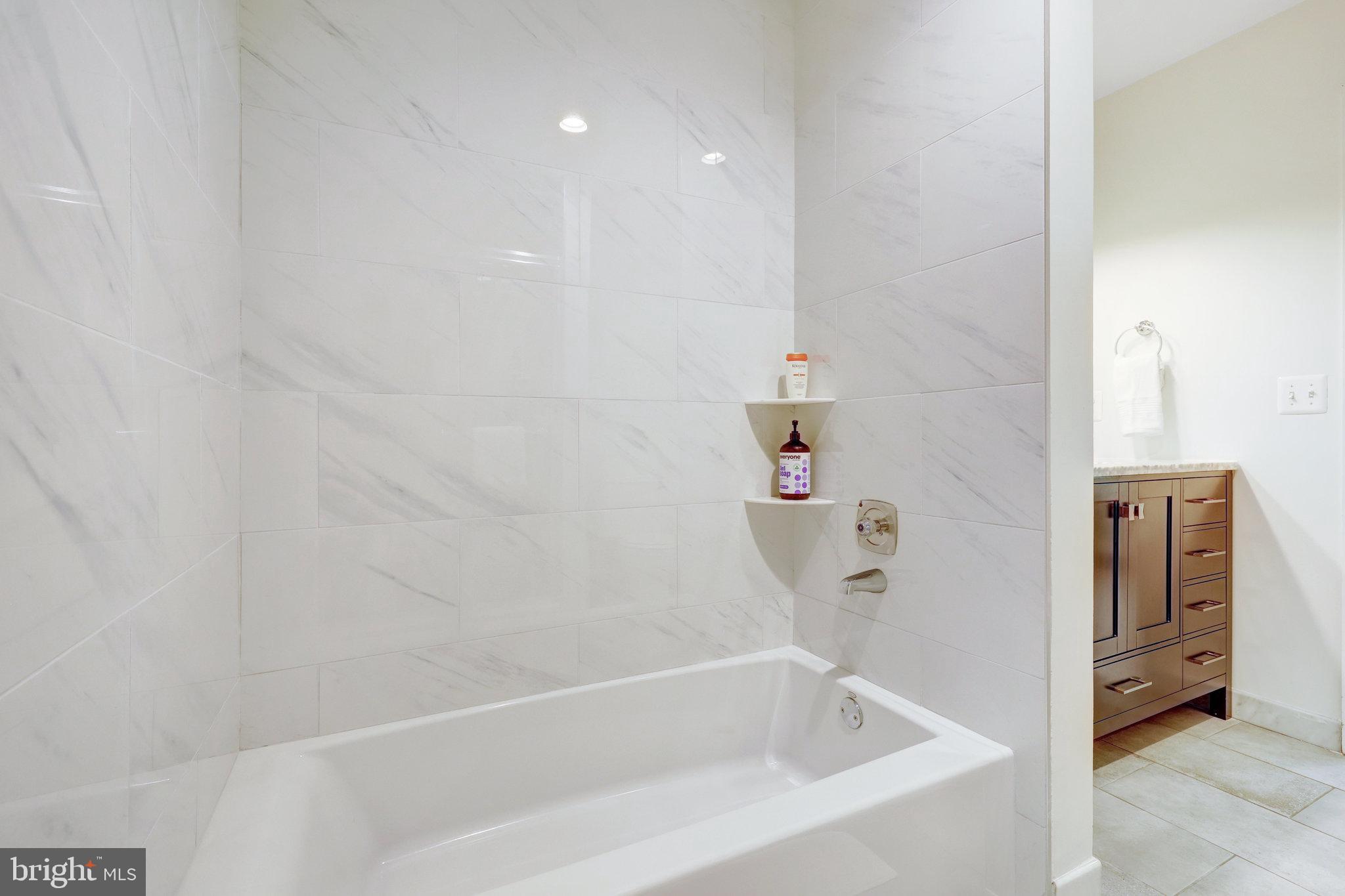 CLARKS CROSSING - Residential