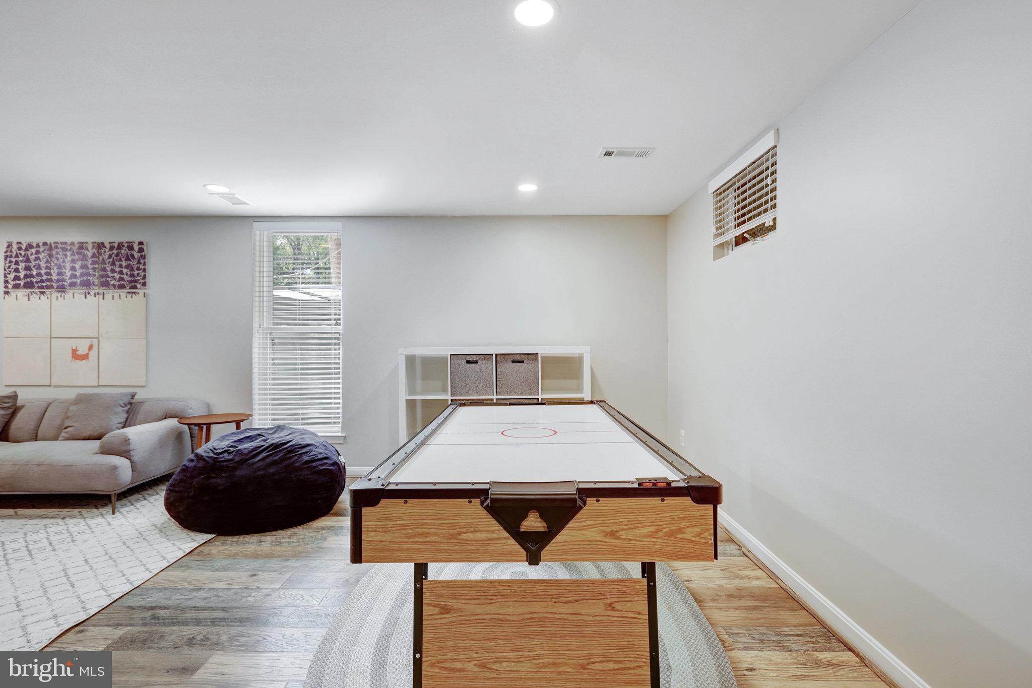 CLARKS CROSSING - Residential