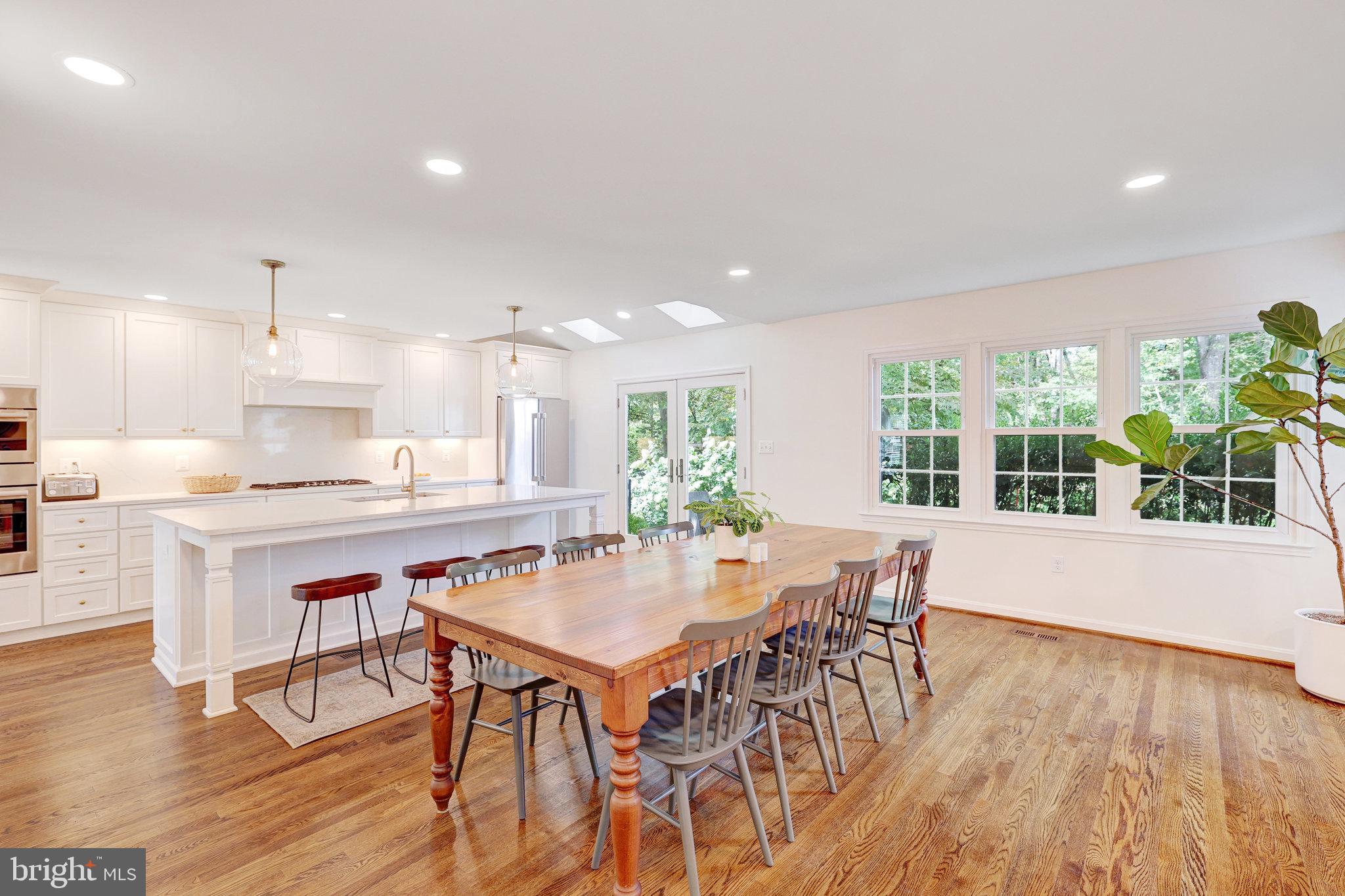 CLARKS CROSSING - Residential