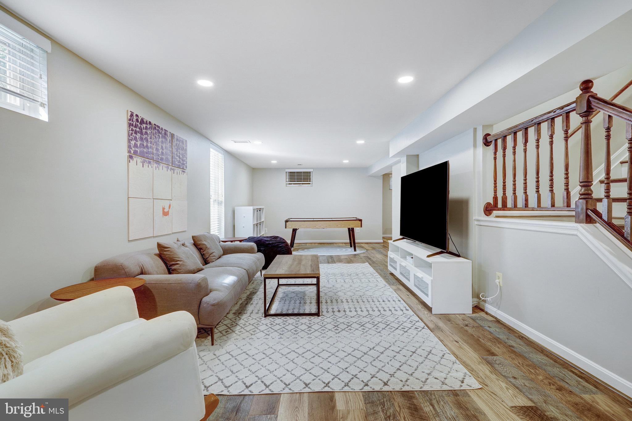 CLARKS CROSSING - Residential